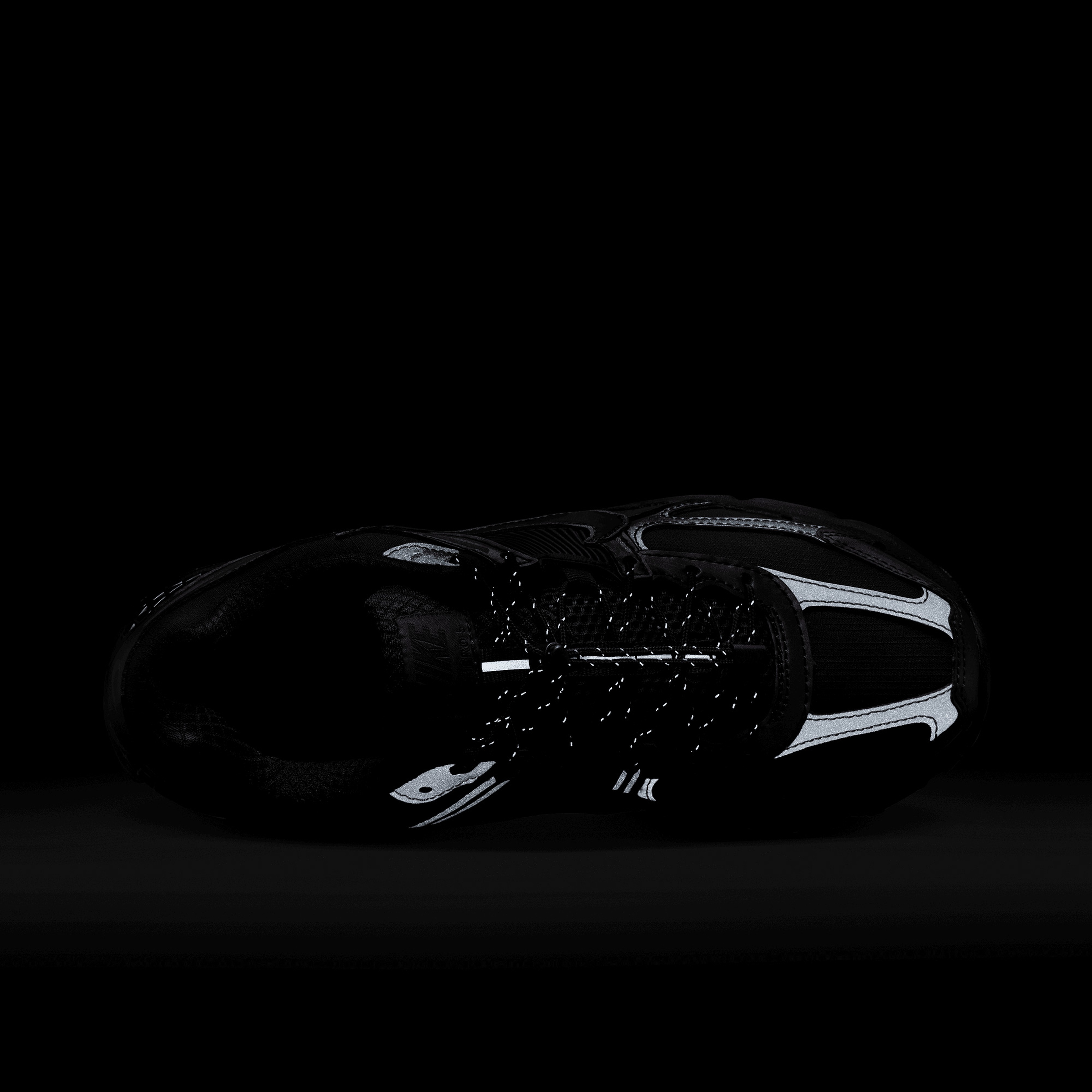 Nike Zoom Vomero 5 Kadın Siyah Sneaker