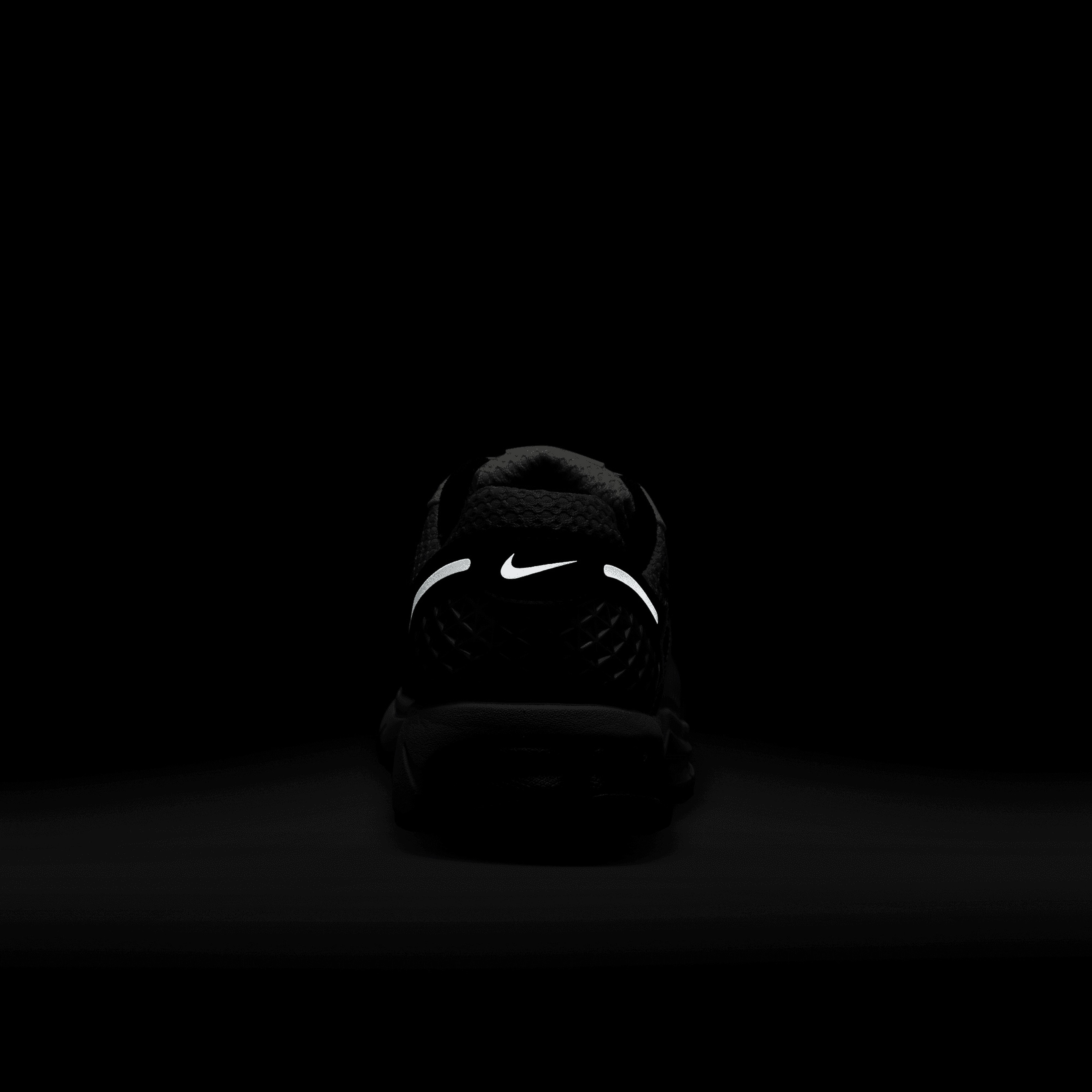 Nike Zoom Vomero 5 Kadın Beyaz Spor Ayakkabı