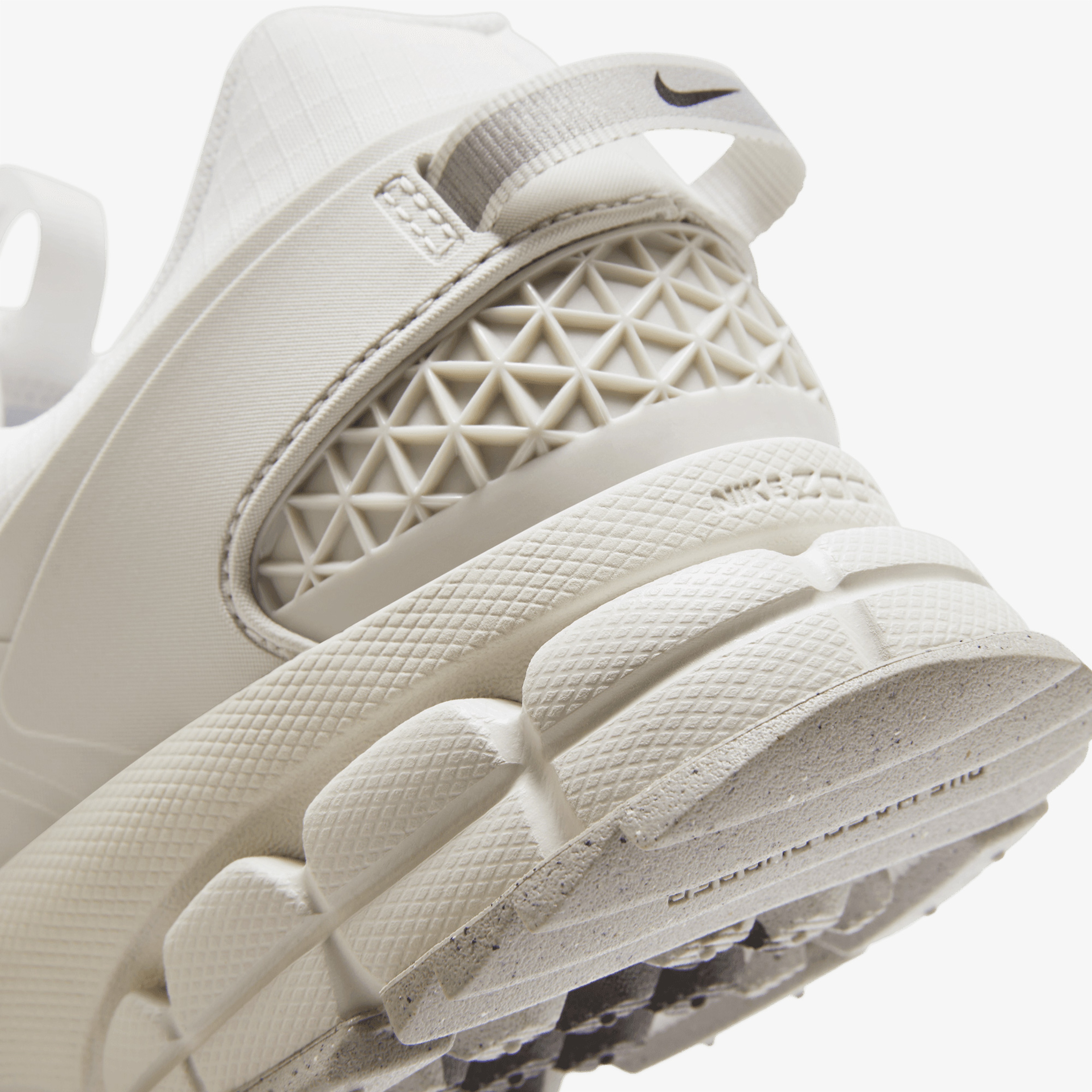 Nike Zoom Vomero 5 Roam Summit Unisex Beyaz Sneaker