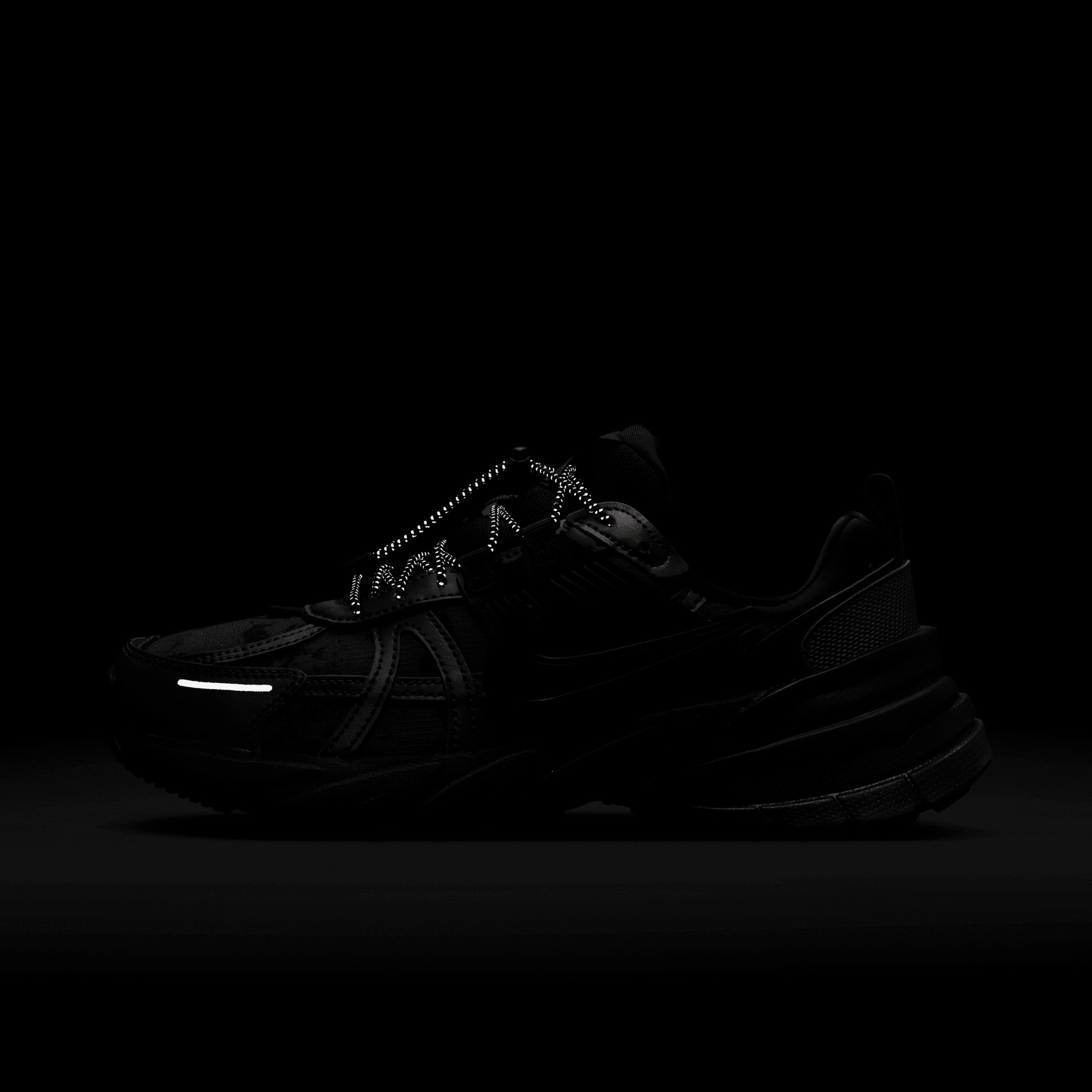 Nike V2K Run Kadın Siyah Spor Ayakkabı