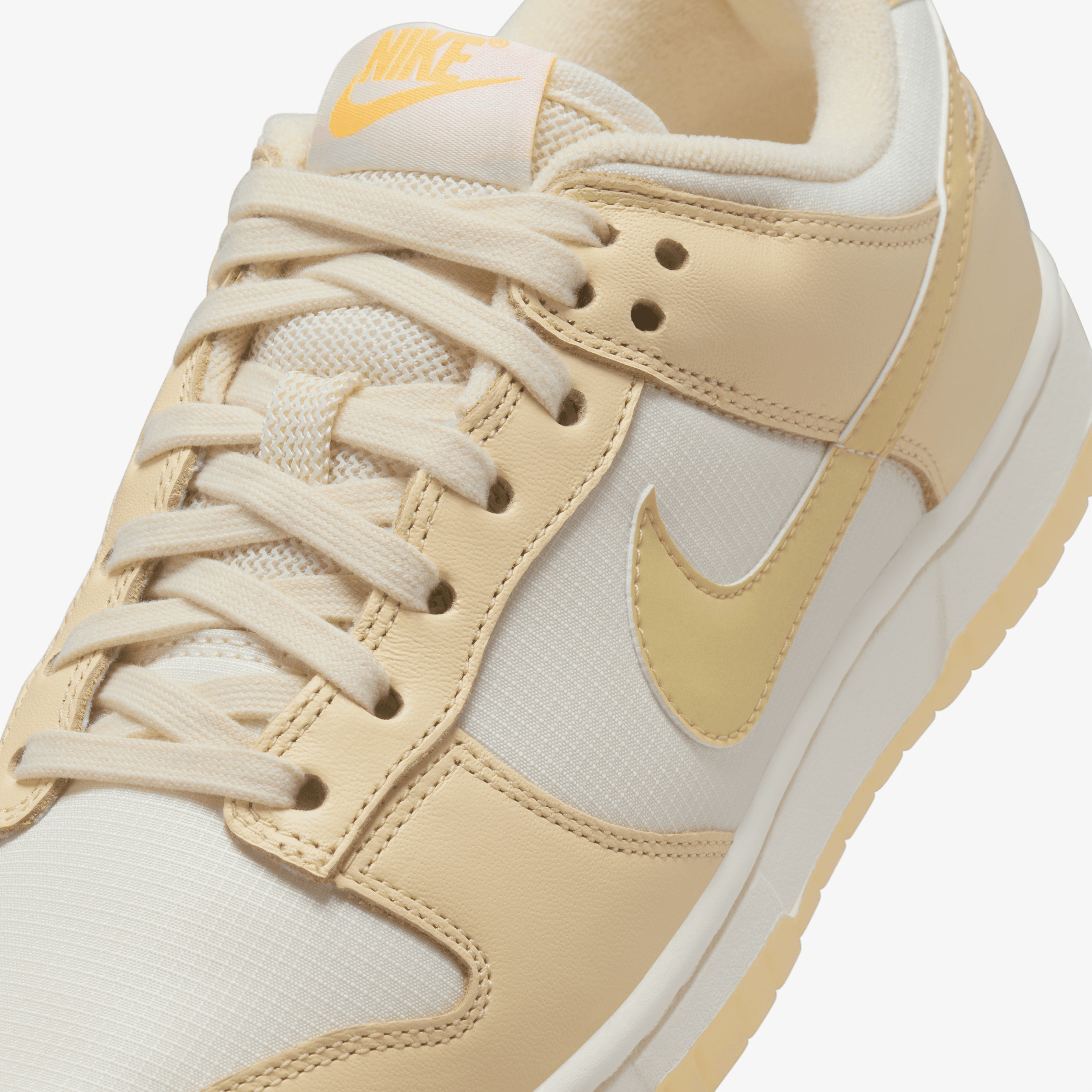 Nike Dunk Low 'Muslin/Pale Ivory' Kadın Sarı Sneaker