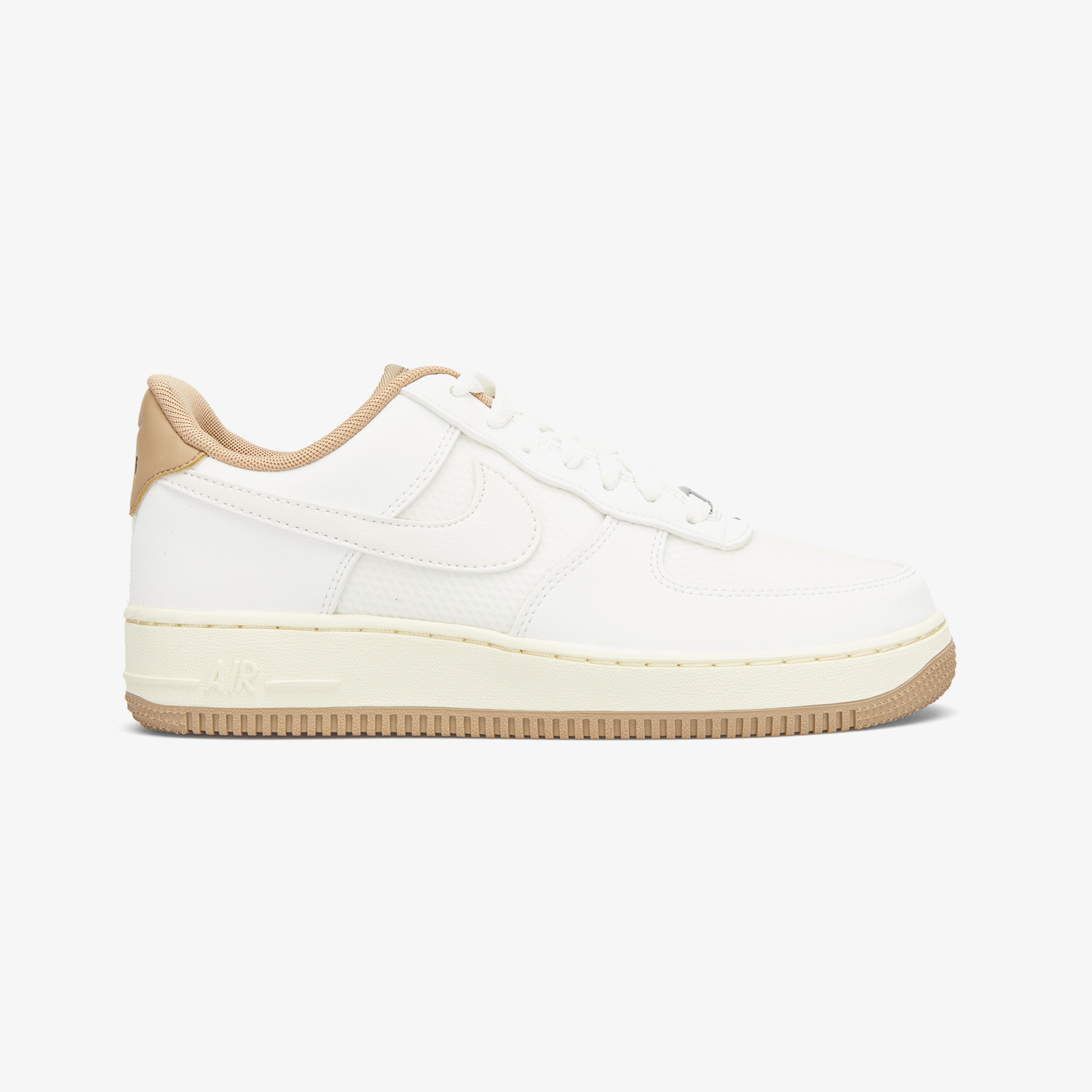 Nike Air Force 1'07 Erkek Beyaz Sneaker