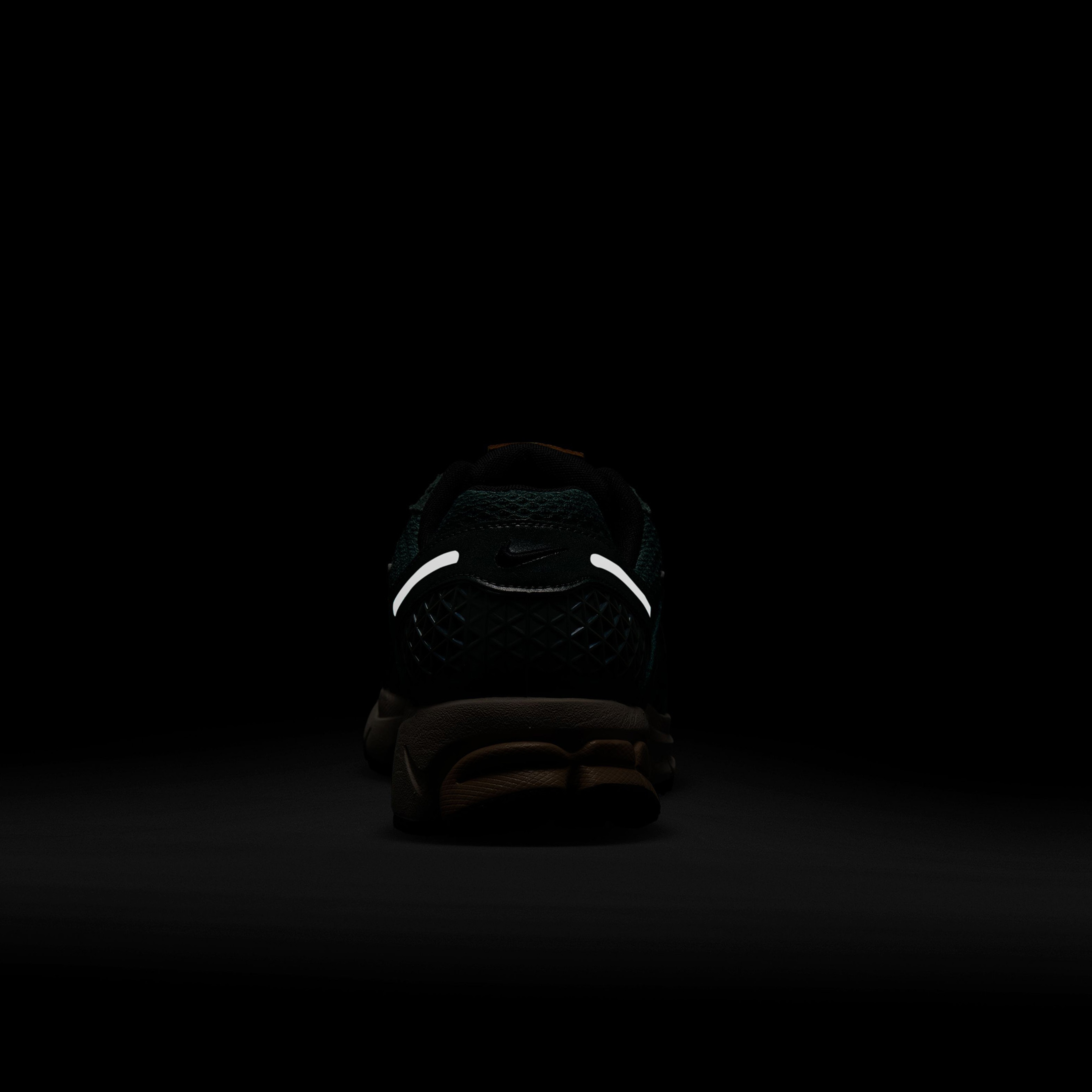 Nike Zoom Vomero 5 Erkek Yeşil Sneaker