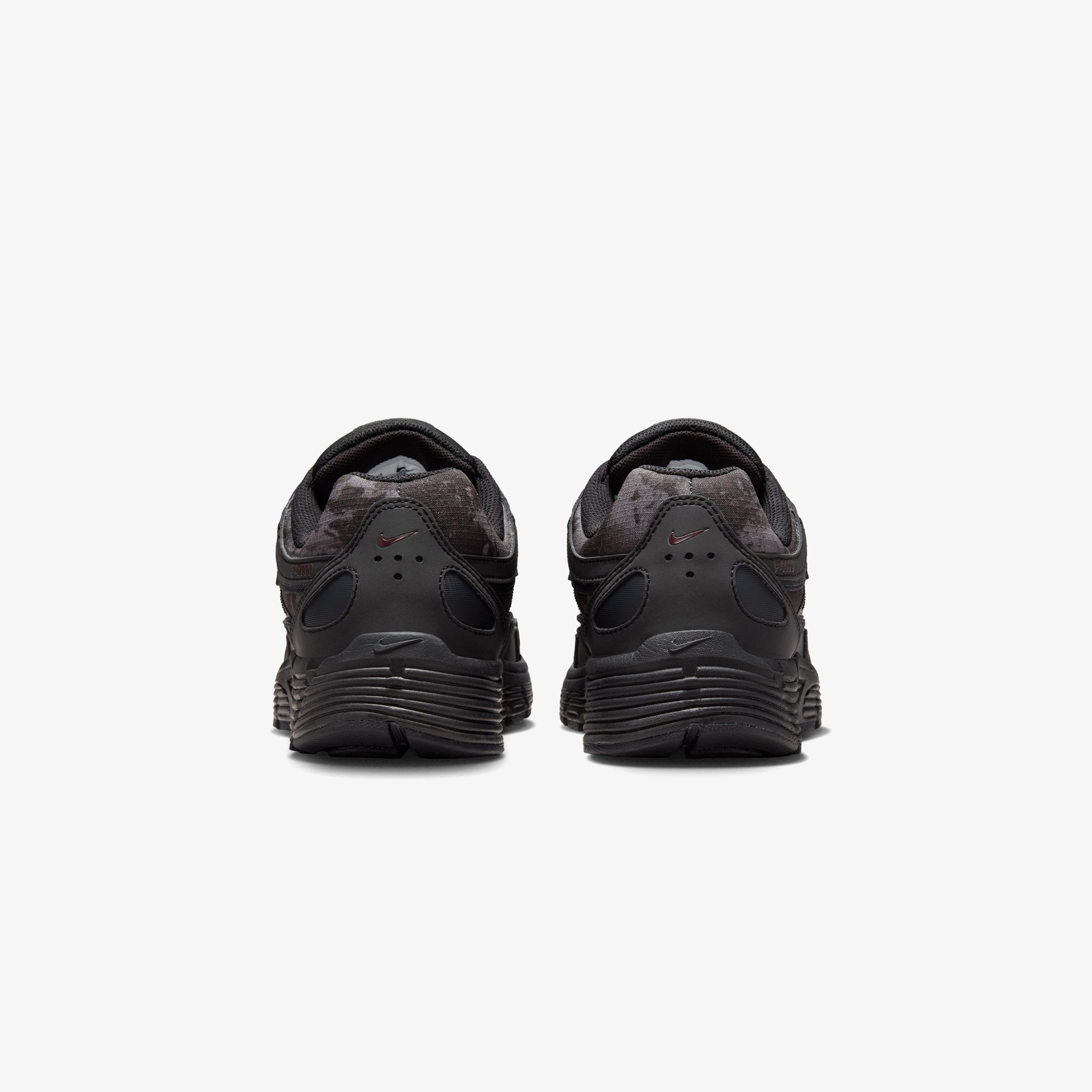 Nike P-6000 Kadın Siyah Sneaker