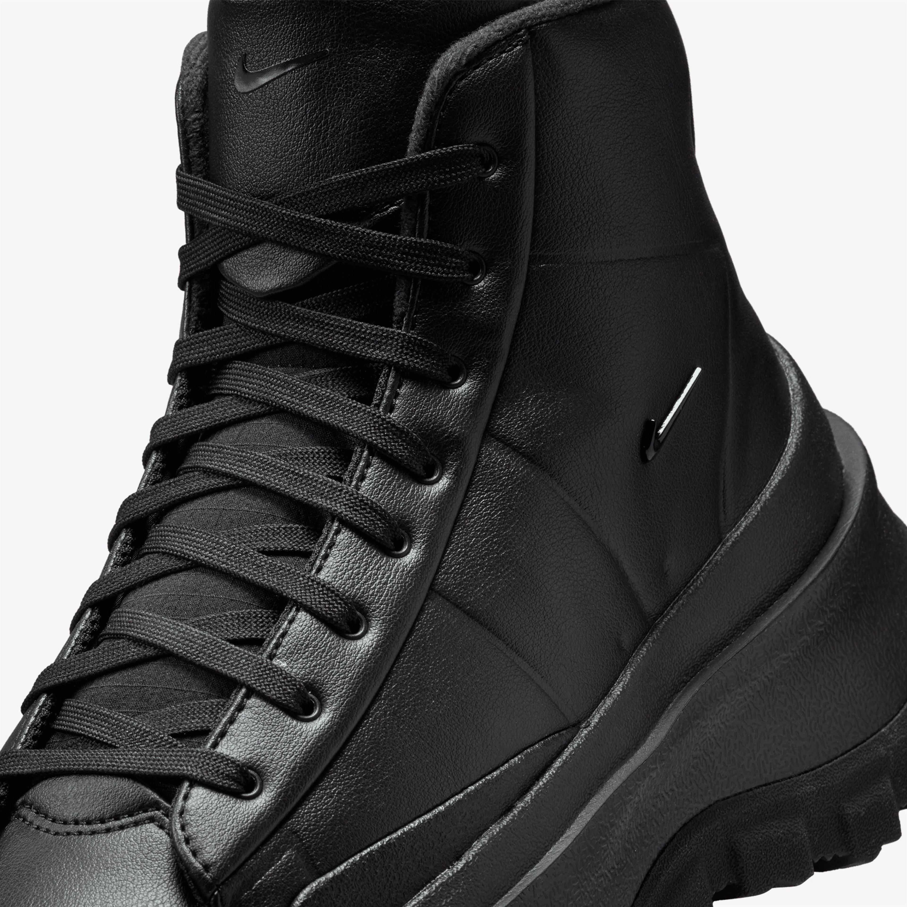 Nike Blazer Mid Roam Kadın Siyah Bilekli Bot