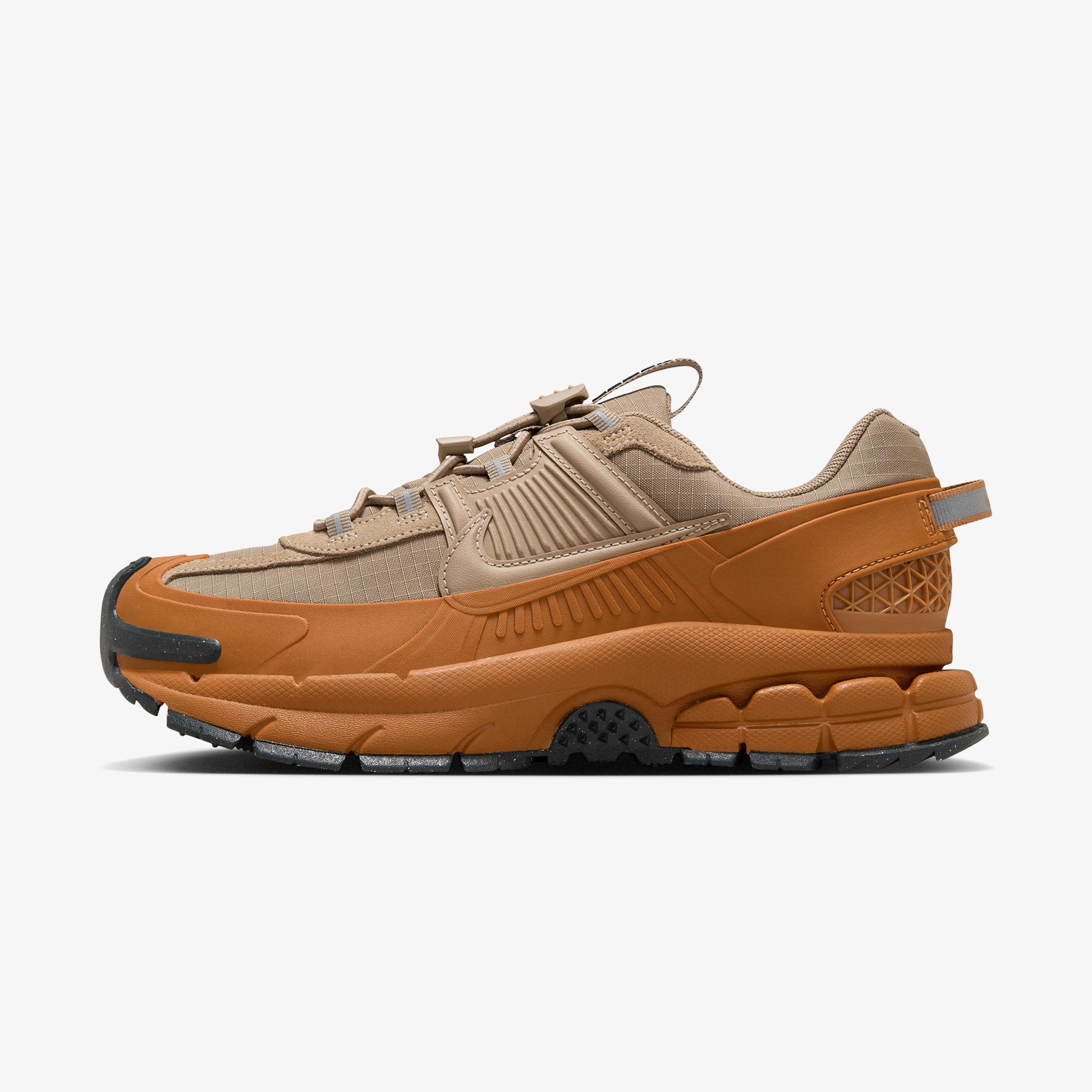 Nike Zoom Vomero 5 Roam Flax Kadın Turuncu Sneaker