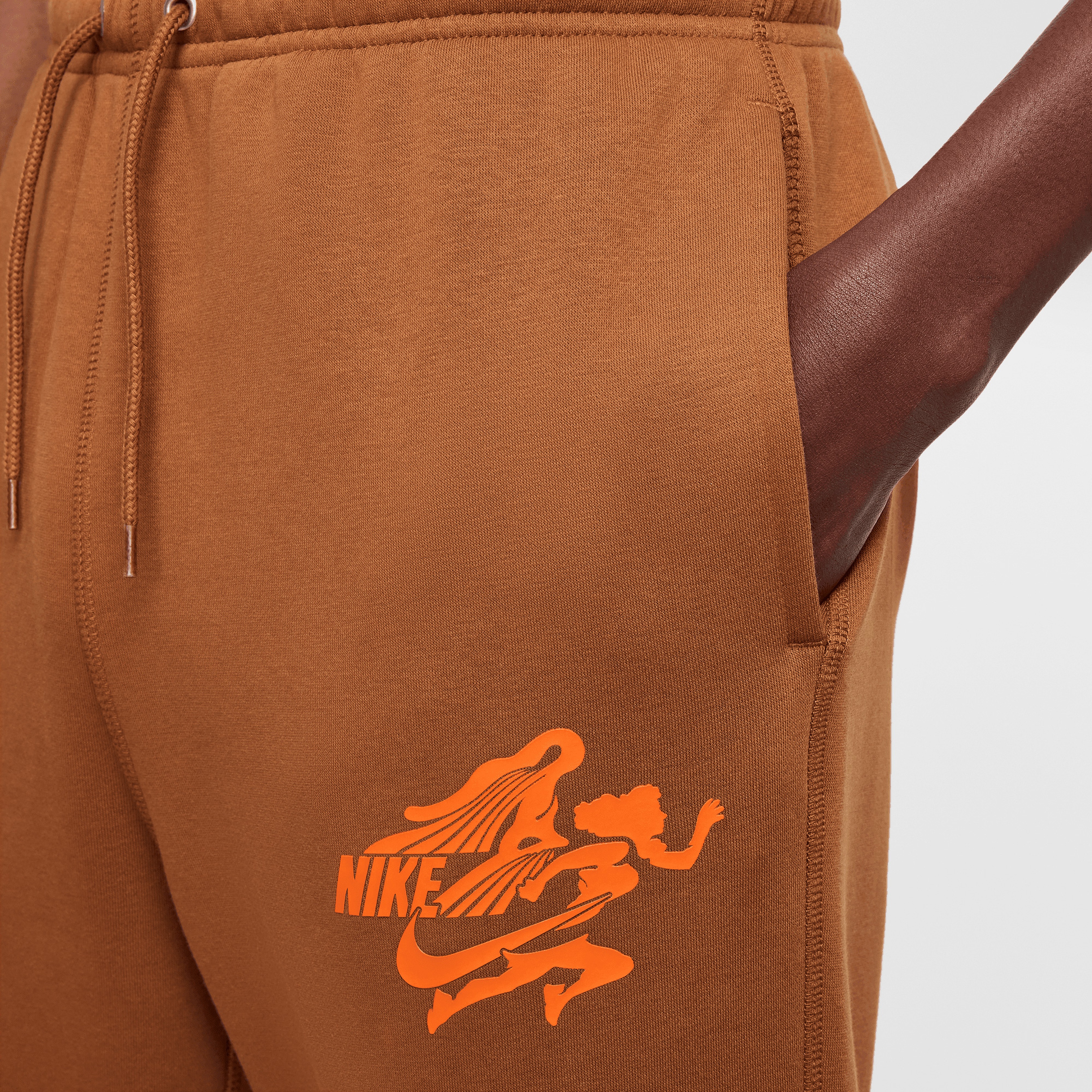 Nike Sportswear Club Erkek Kahverengi Günlük Eşofman Altı