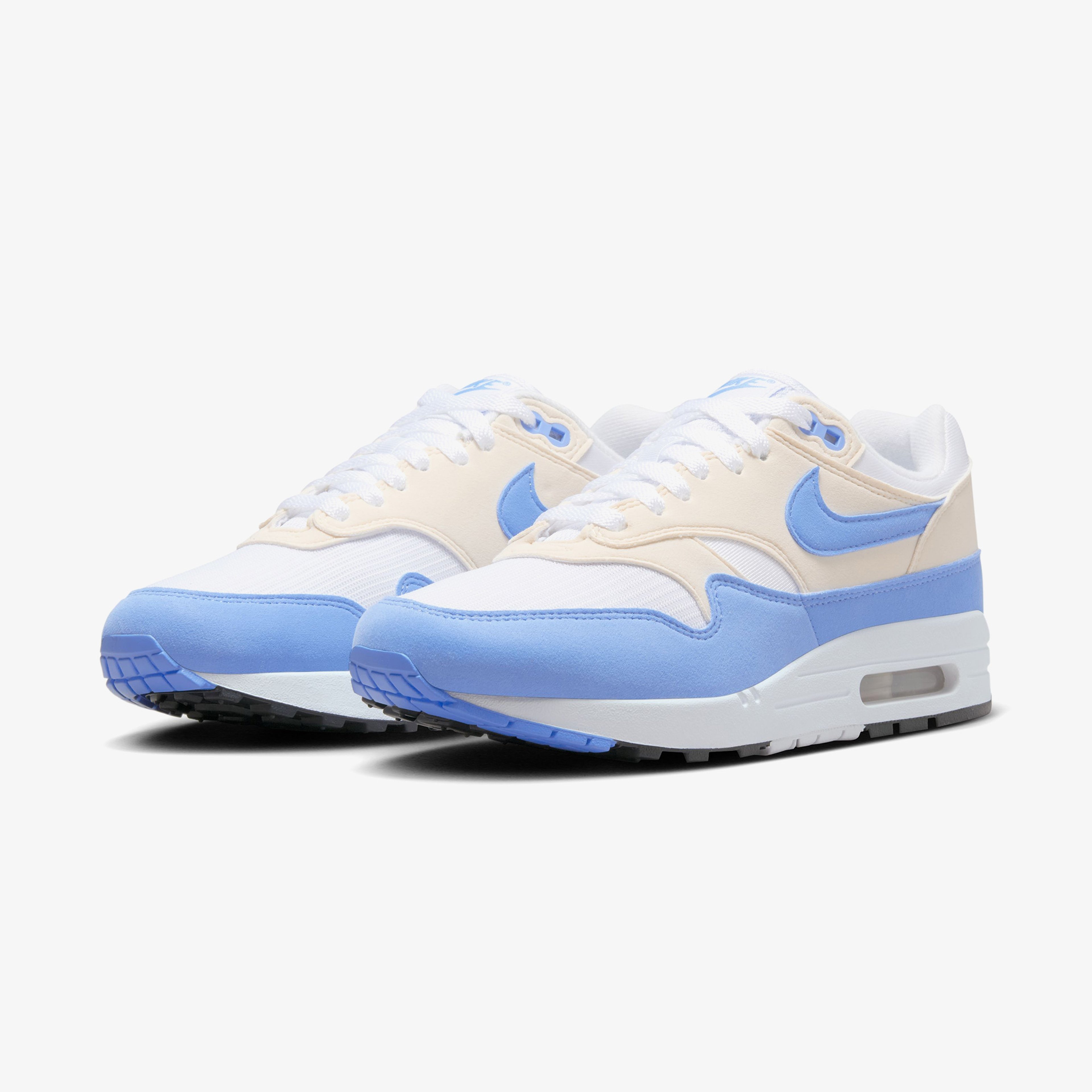 Nike Air Max Royal Pulse Kadın Beyaz Sneaker