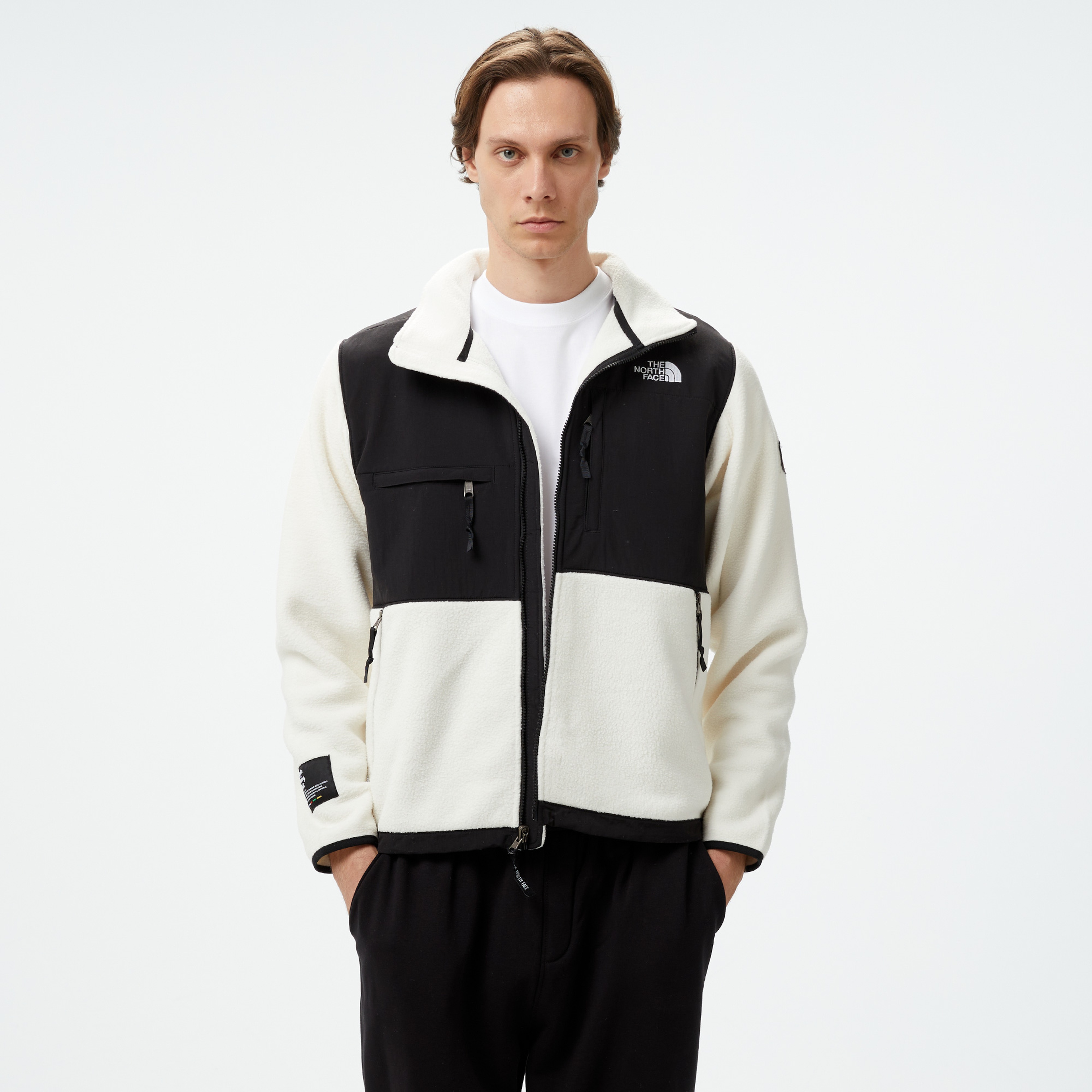 The North Face Retro Denali Erkek Beyaz/Siyah Ceket