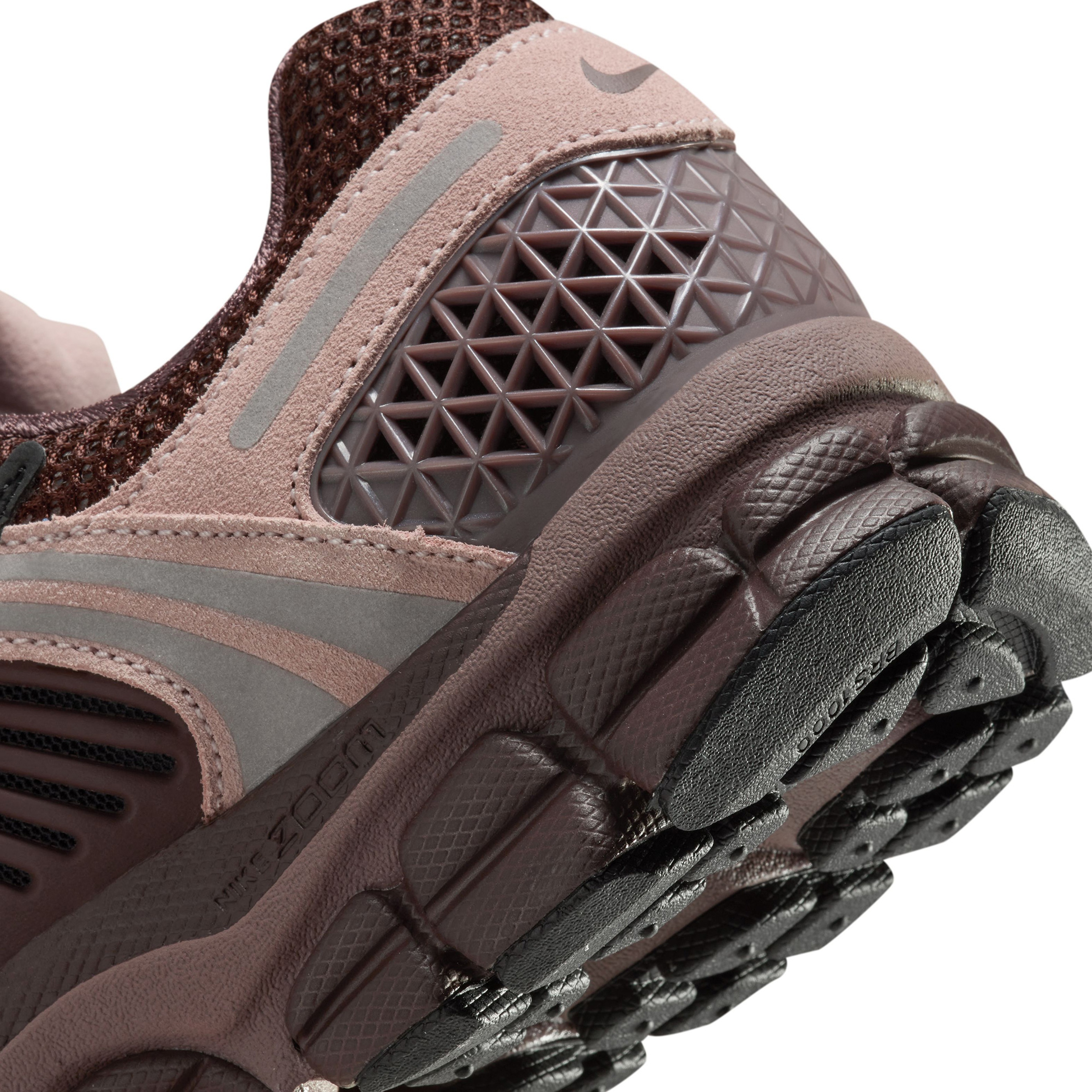 Nike Vomero 5 Kadın Kahverengi Sneaker