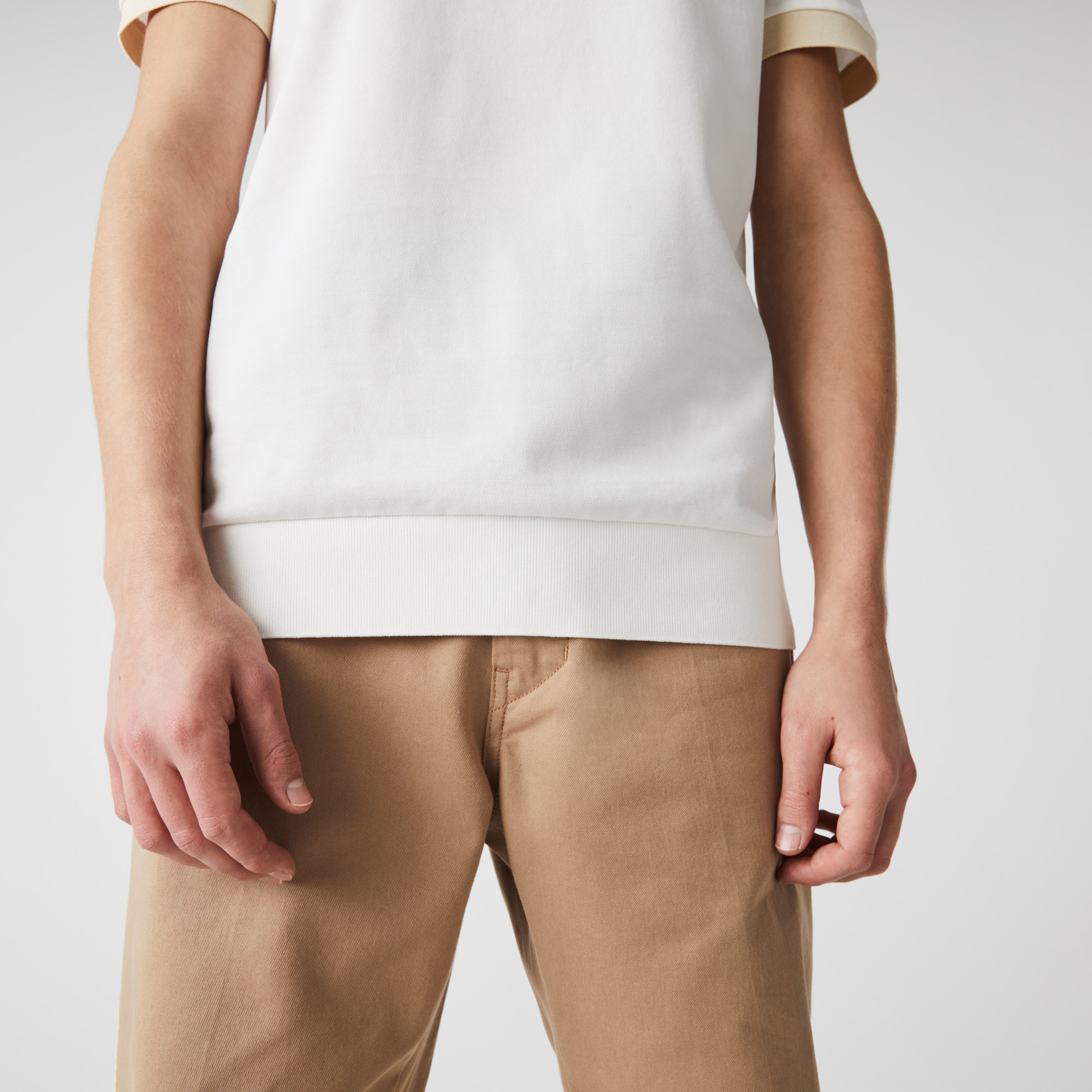 Lacoste Erkek Regular Fit V Yaka Bej Polo
