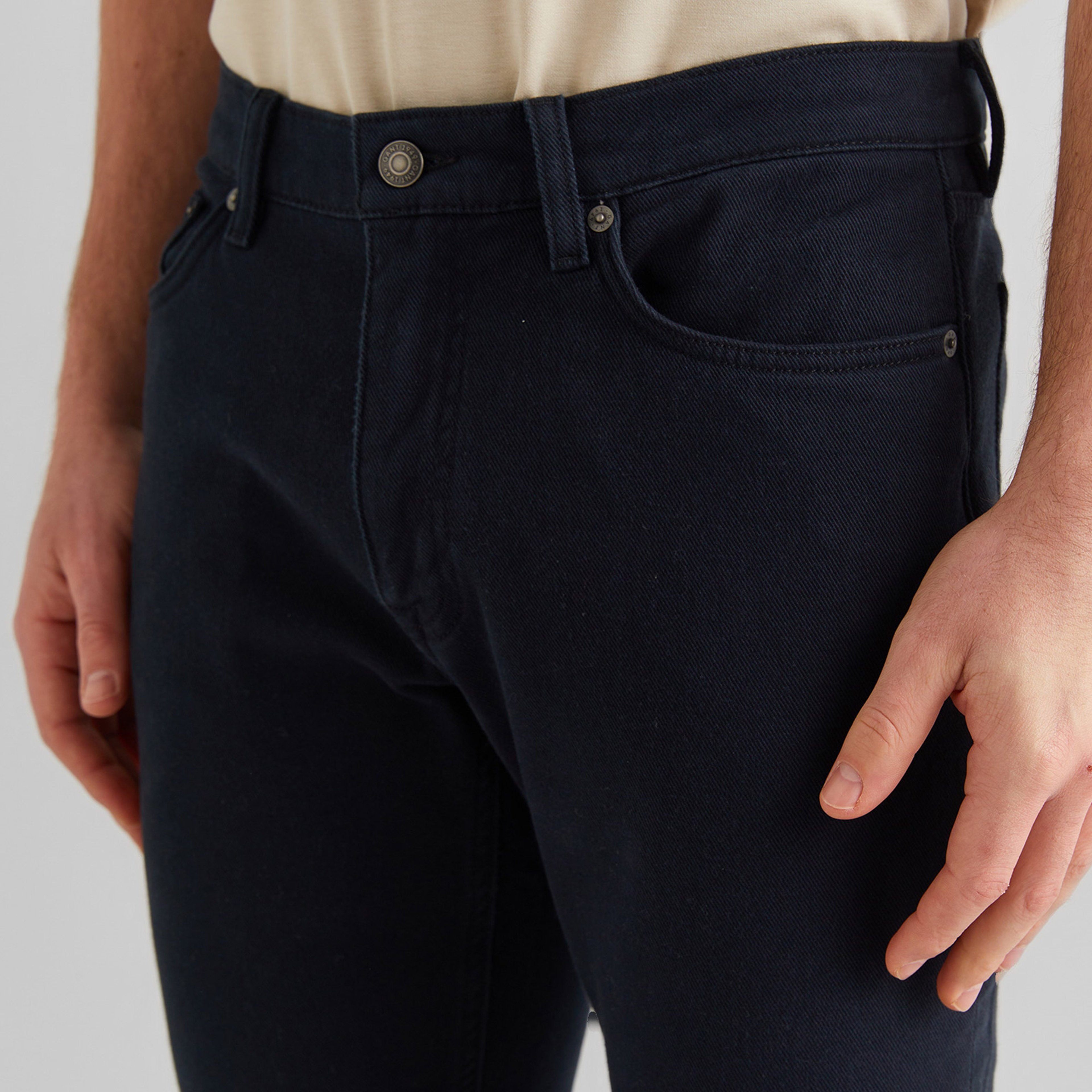 GANT Erkek Siyah Regular Fit Pantolon