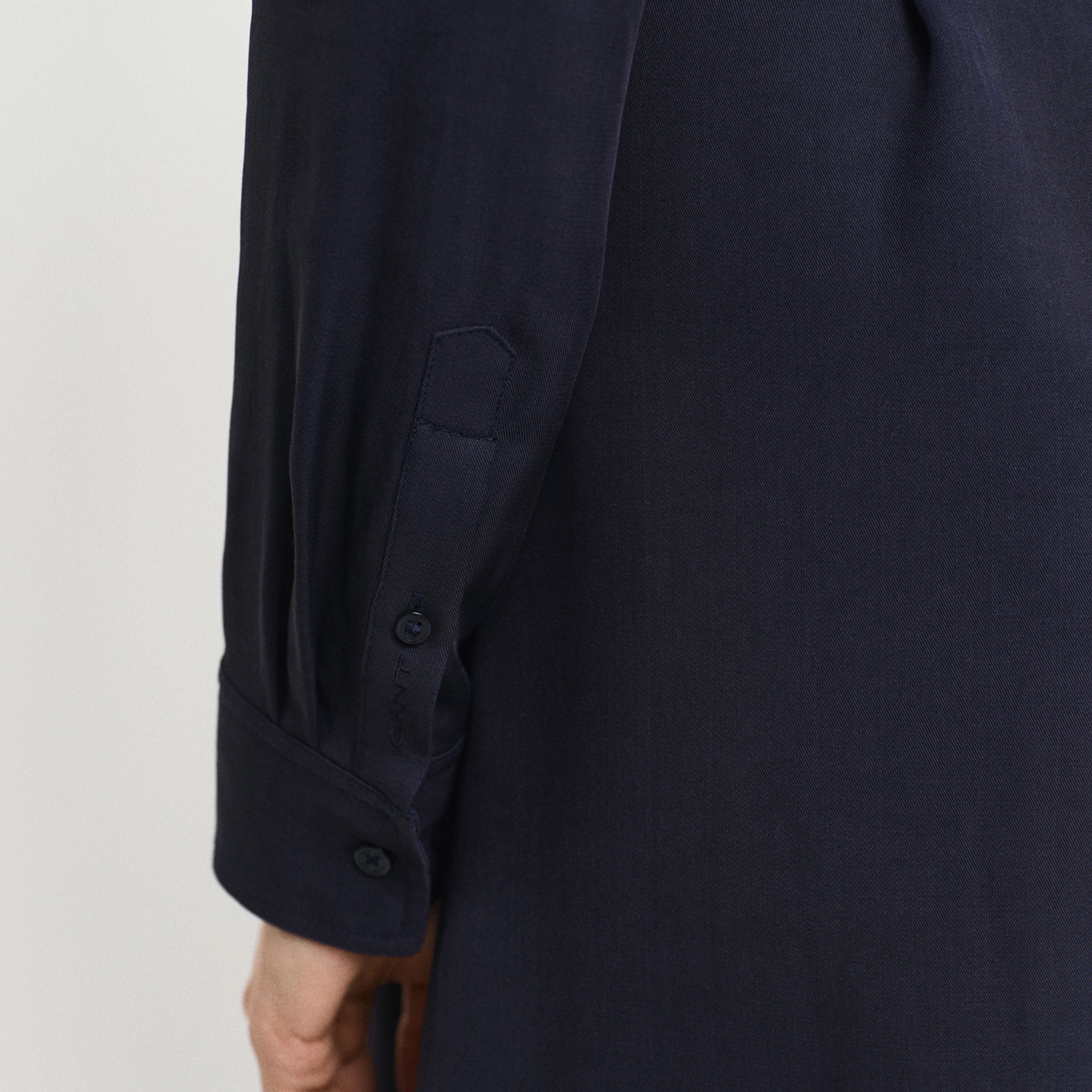 GANT Kadın Lacivert Regular Fit Düğmeli Yaka Elbise