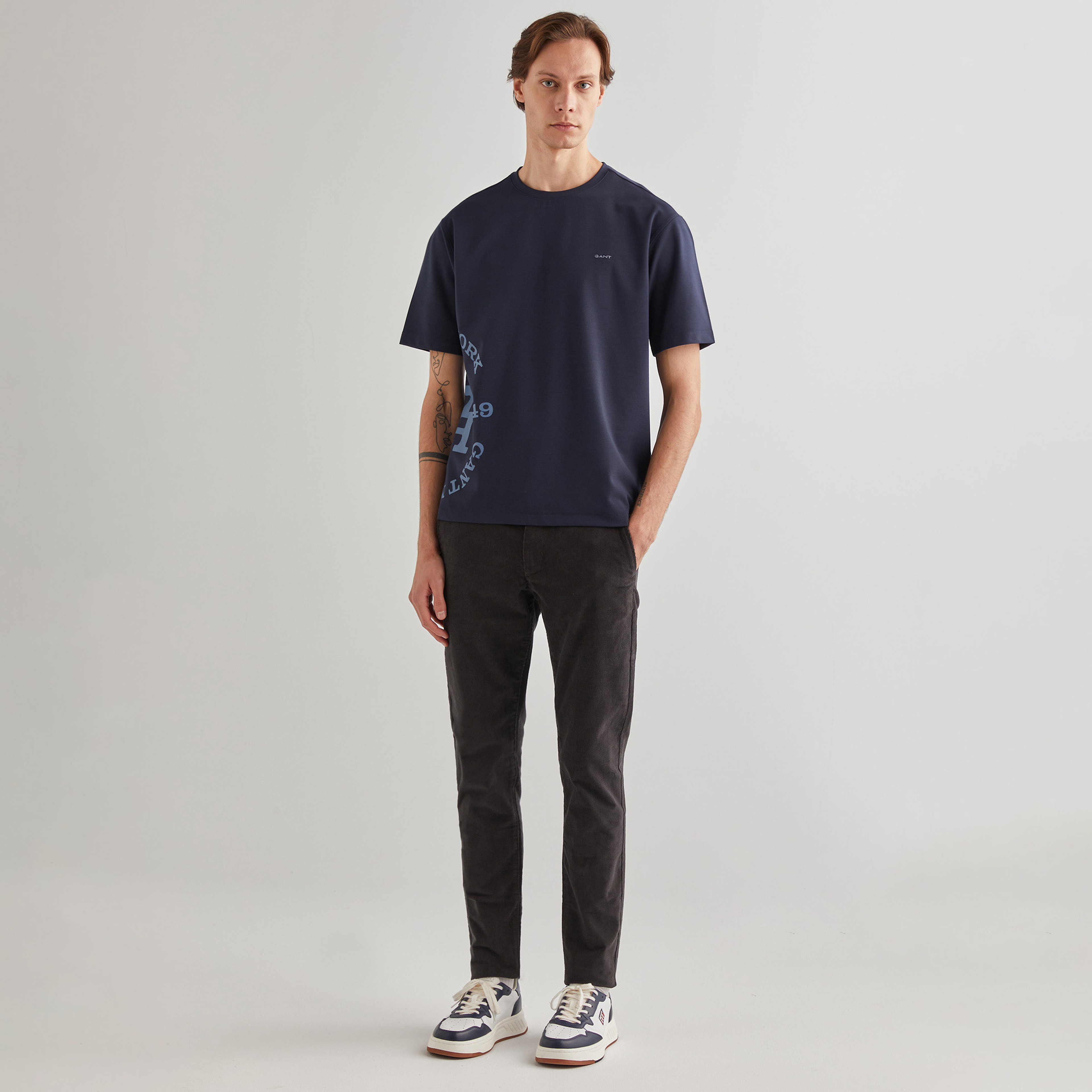 GANT Erkek Lacivert Regular Fit Bisiklet Yaka Logolu T-Shirt