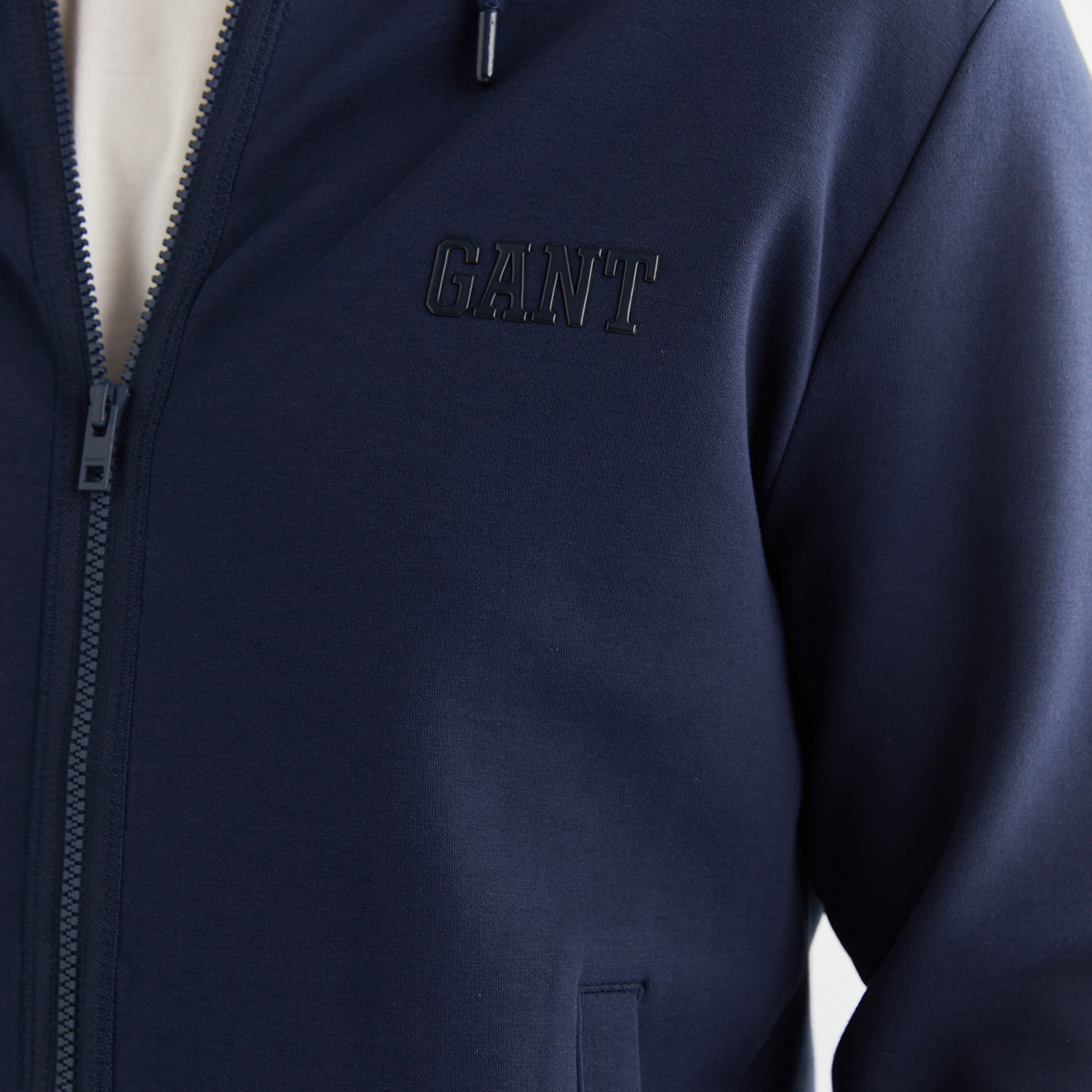 GANT Erkek Lacivert Relaxed Fit Kapüşonlu Logolu Sweatshirt