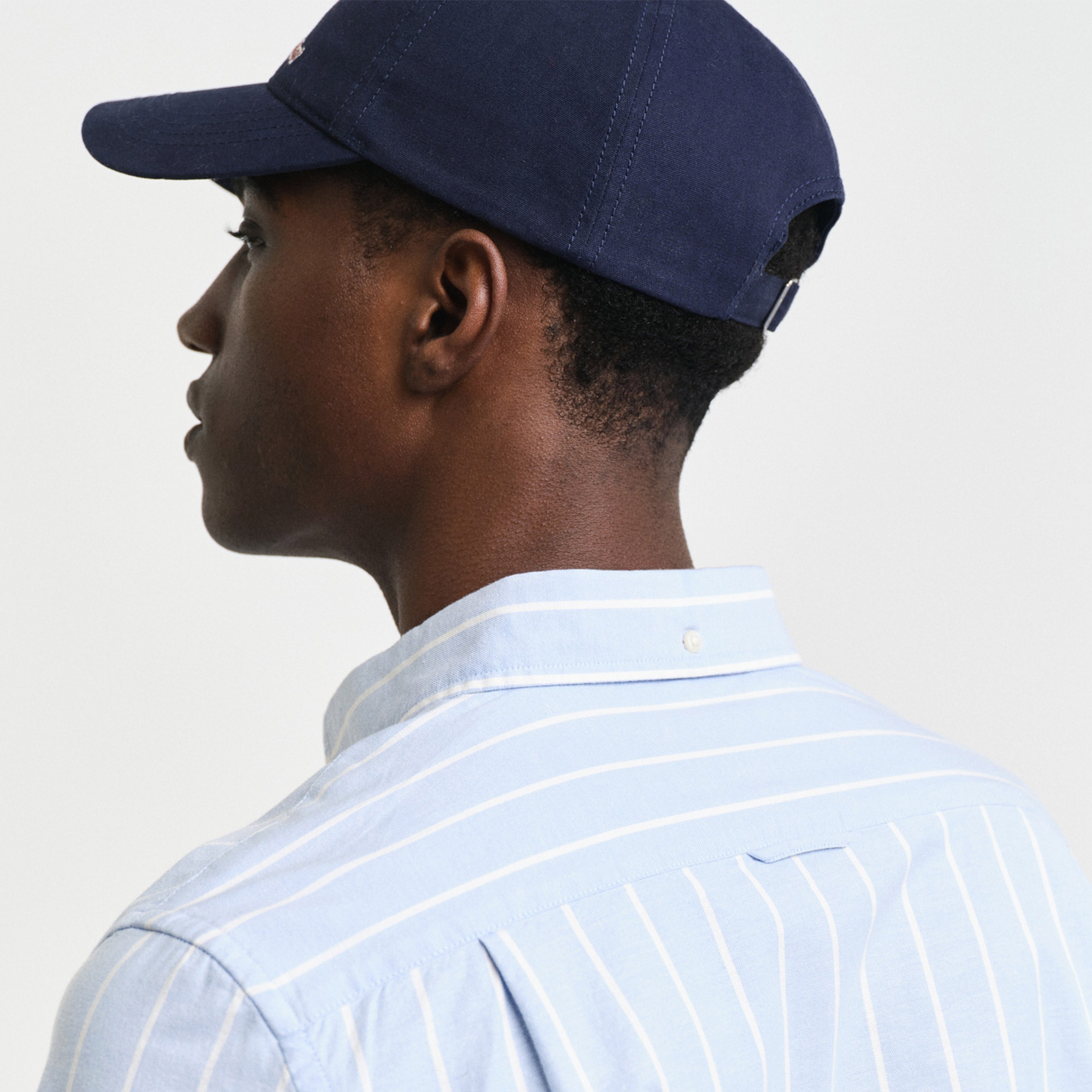 GANT Erkek Mavi Slim Fit Düğmeli Yaka Çizgili Oxford Gömlek