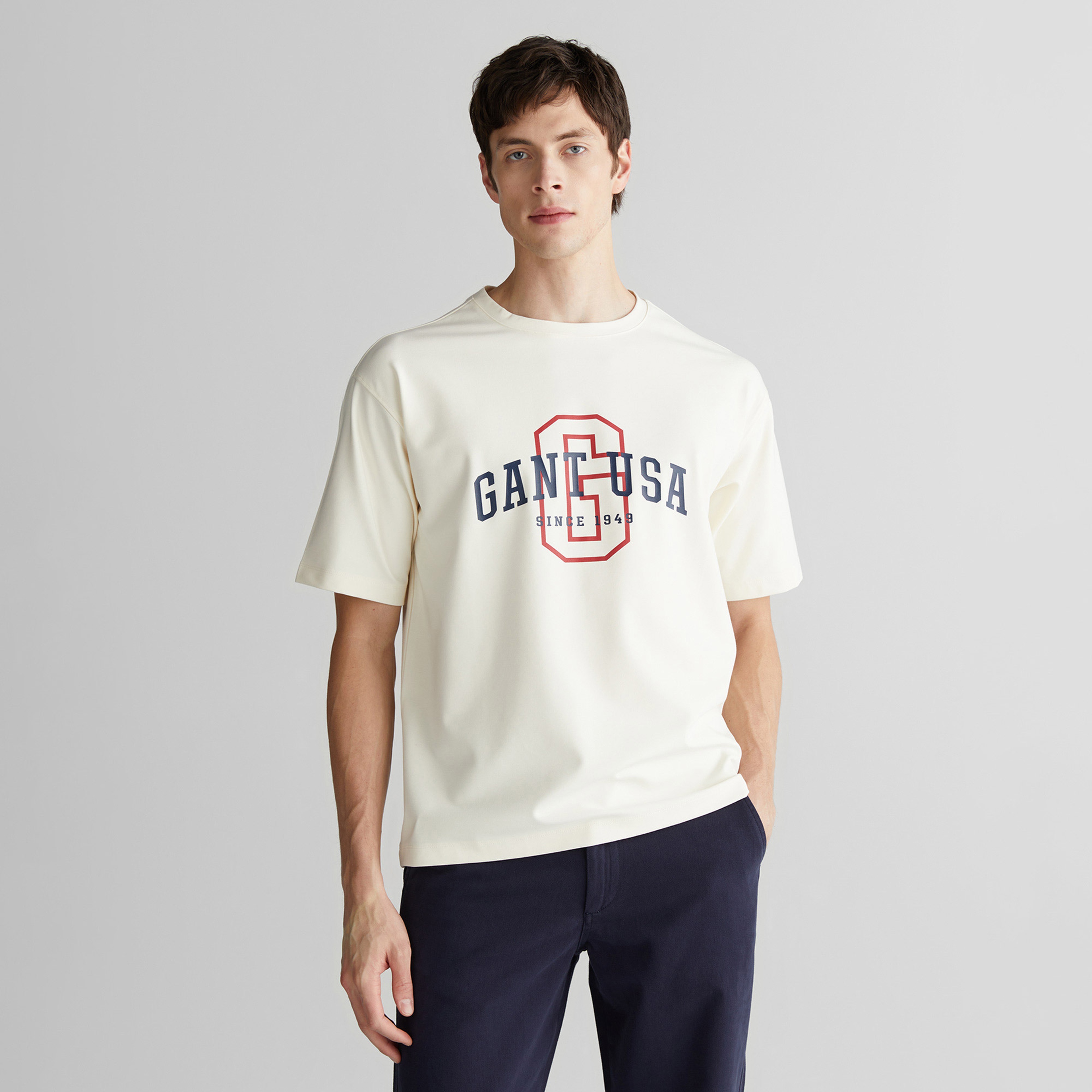 GANT Erkek Krem Regular Fit Bisiklet Yaka Logolu T-Shirt