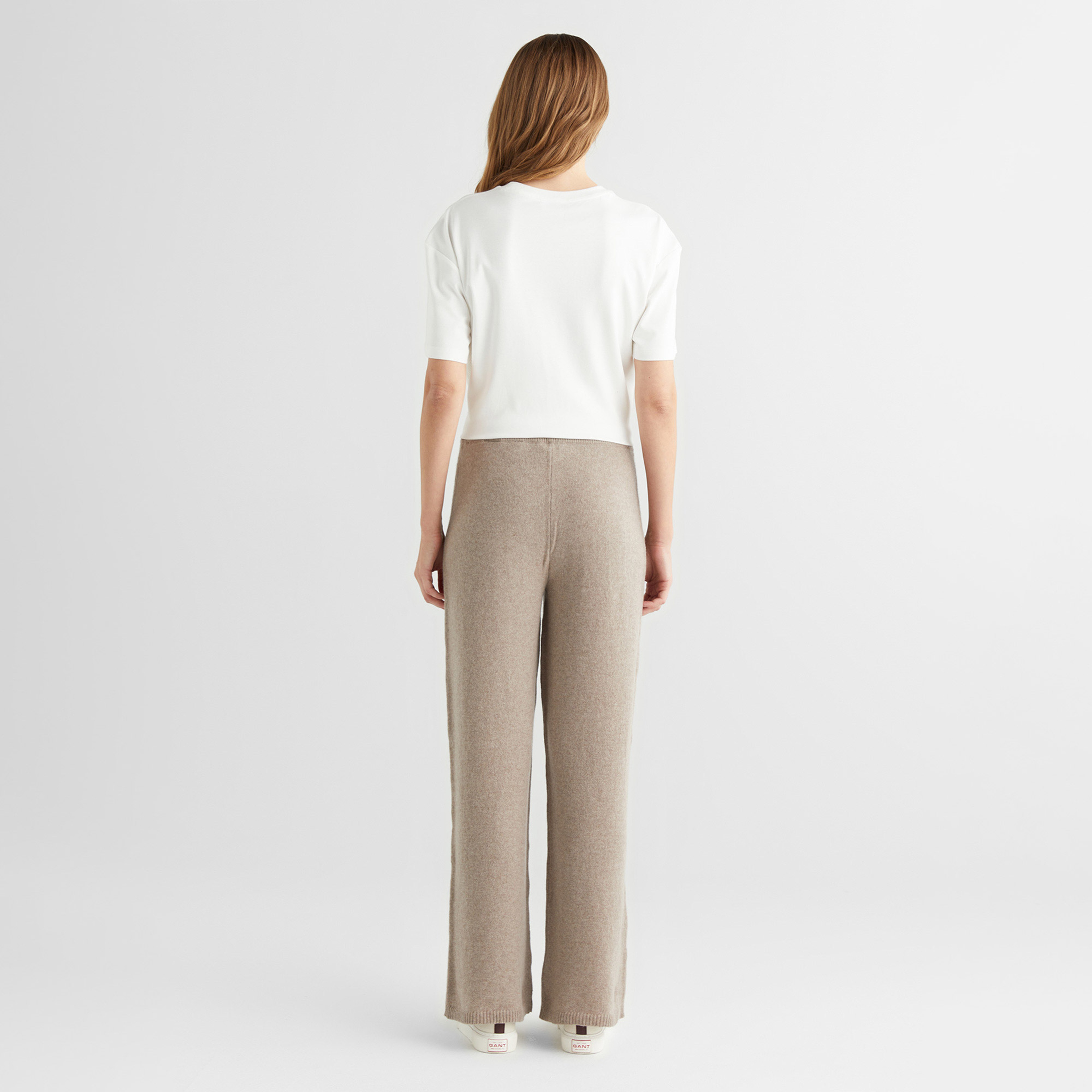 GANT Kadın Bej Relaxed Fit Pantolon
