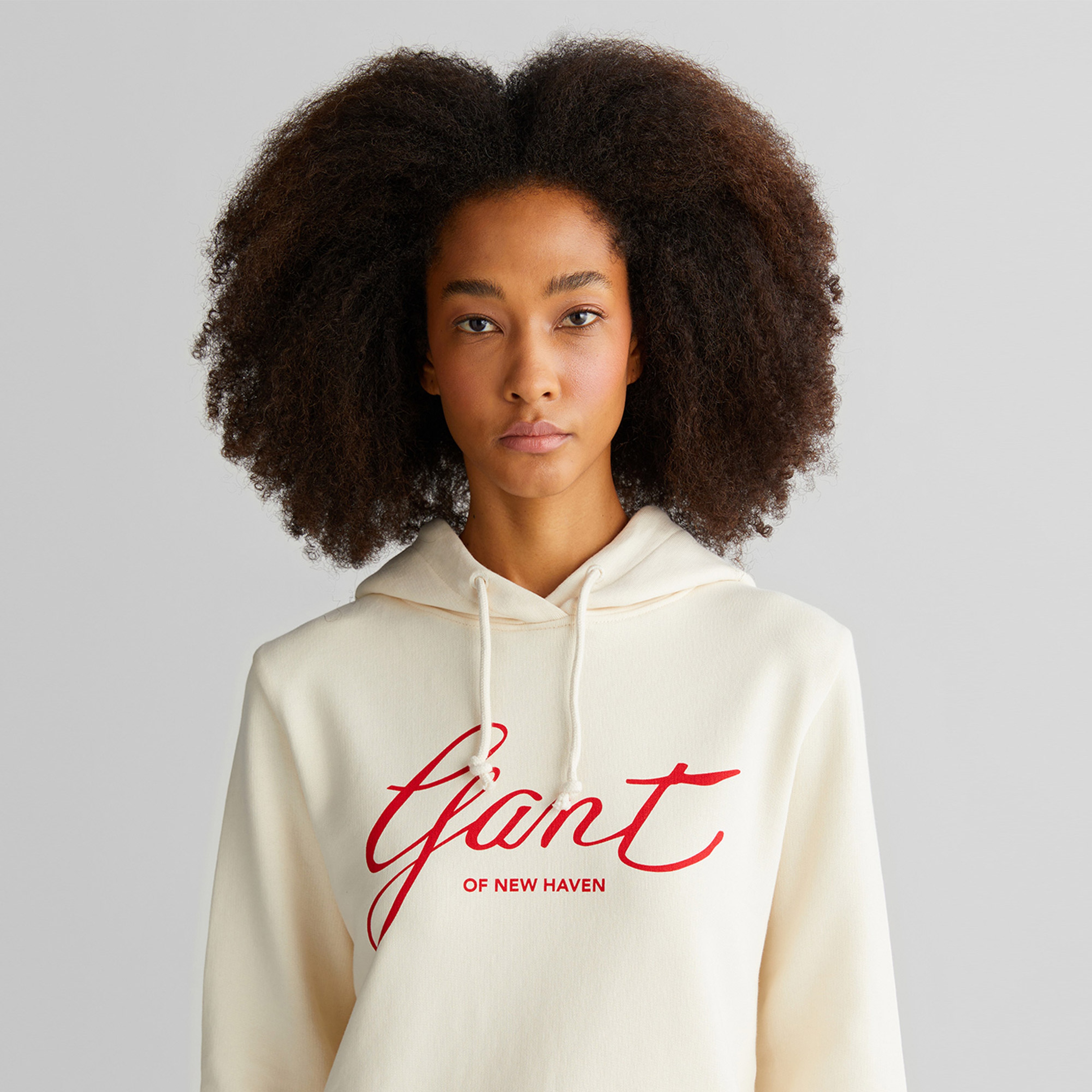 GANT Kadın Krem Relaxed Fit Kapüşonlu Logolu Sweatshirt