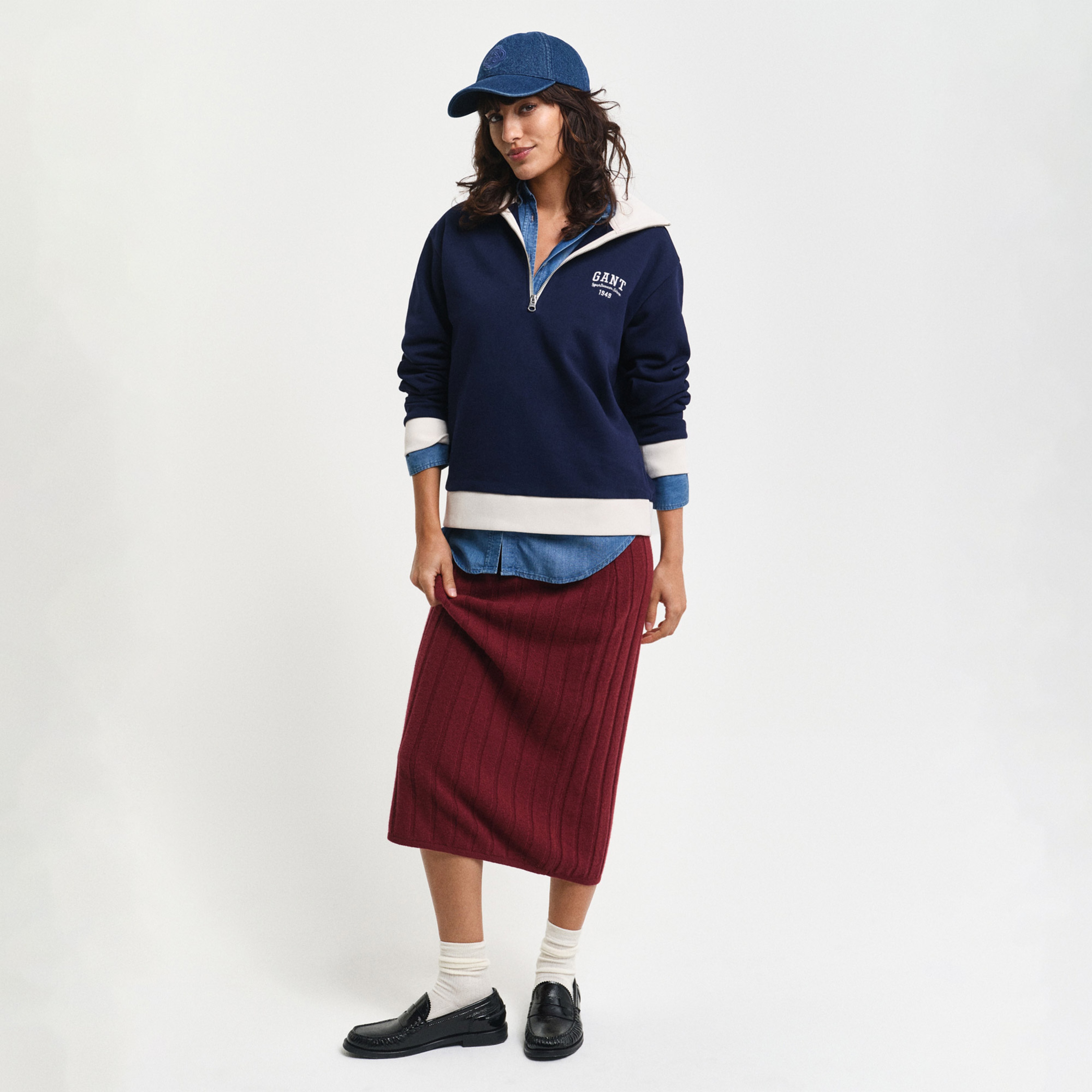 GANT Kadın Lacivert Loose Fit Yarım Fermuarlı Logolu Sweatshirt