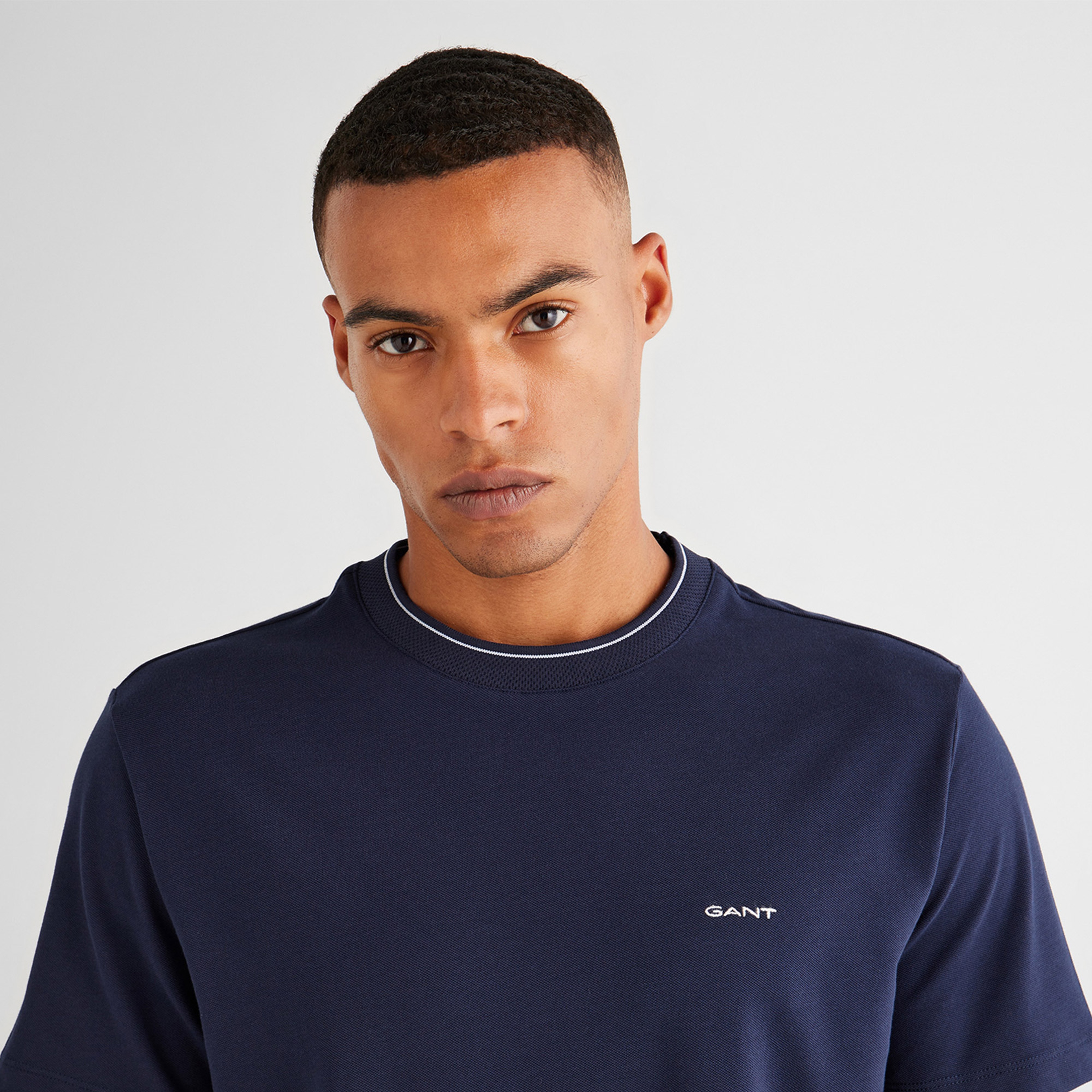 GANT Erkek Lacivert Regular Fit Bisiklet Yaka T-Shirt
