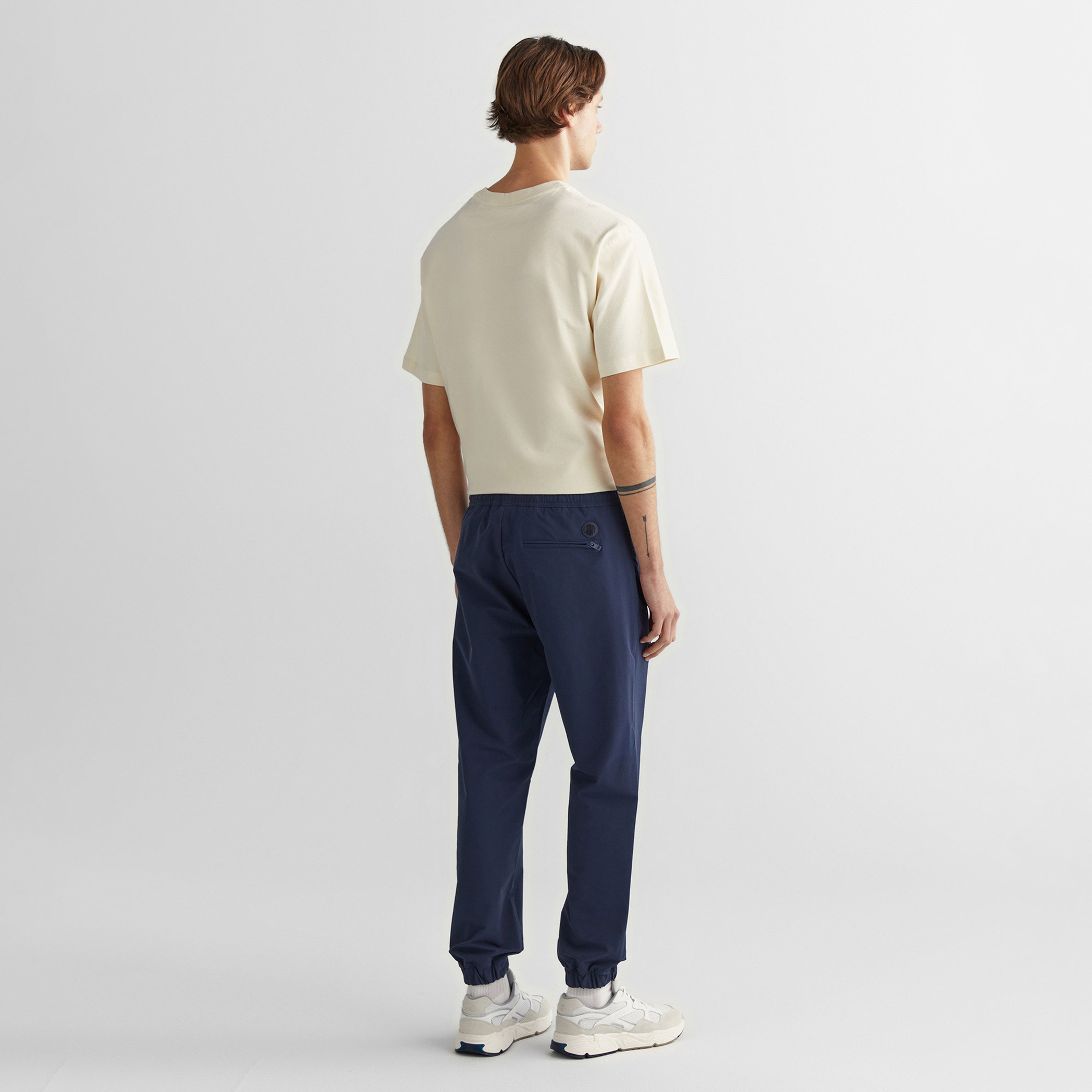 GANT Erkek Lacivert Regular Fit Jogger Pantolon