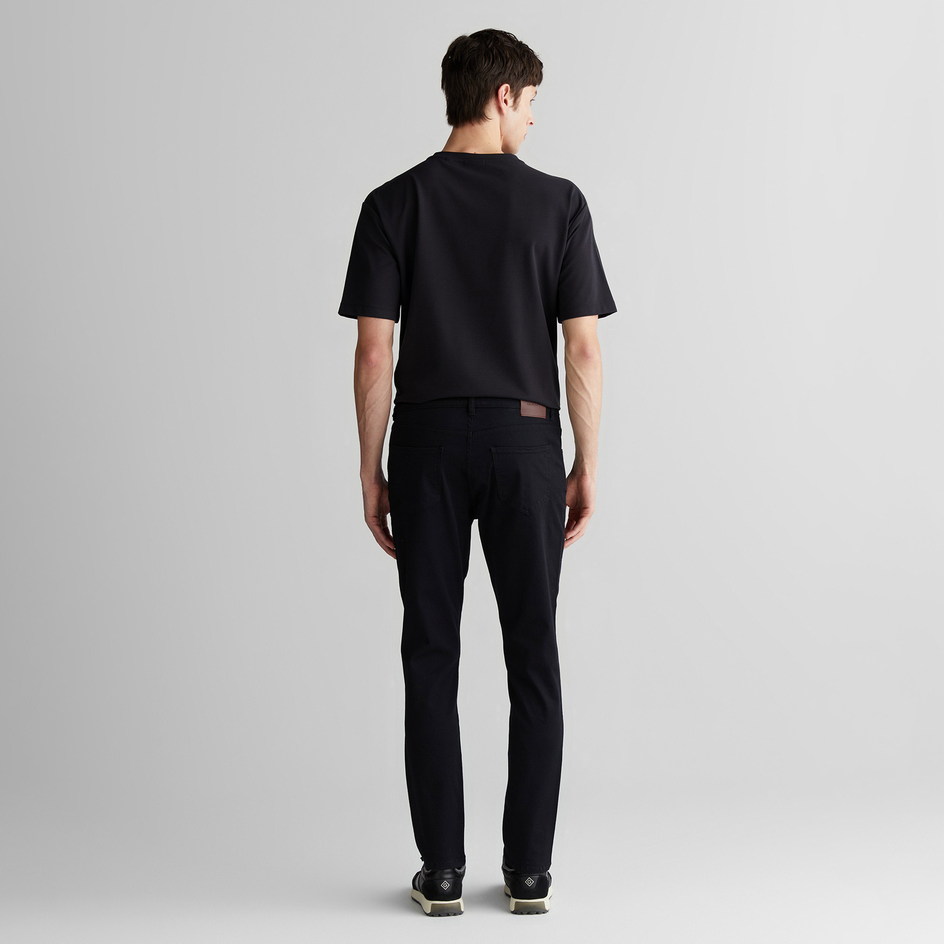 GANT Erkek Siyah Slim Fit Pantolon