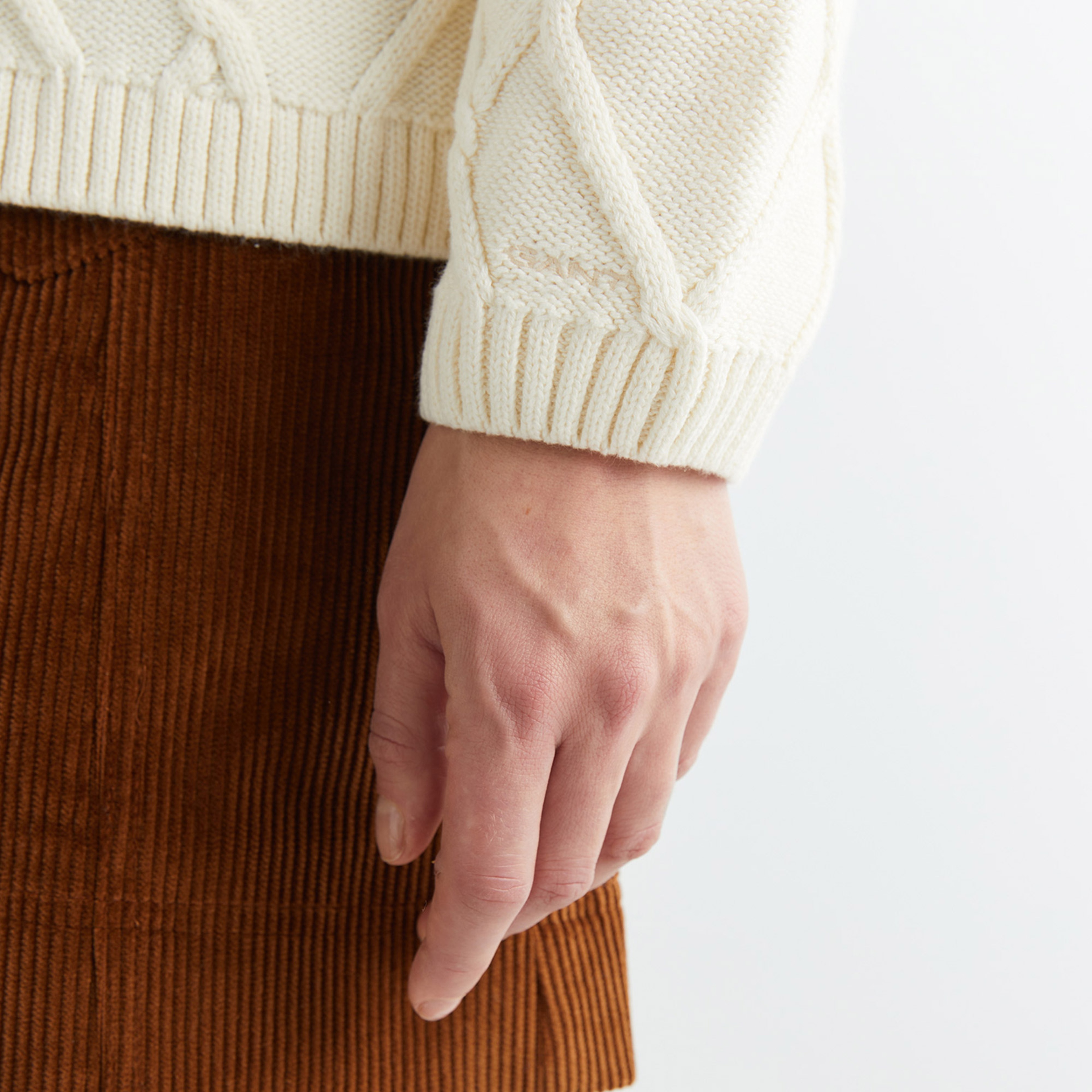 GANT Kadın Krem Relaxed Fit V Yaka Hırka