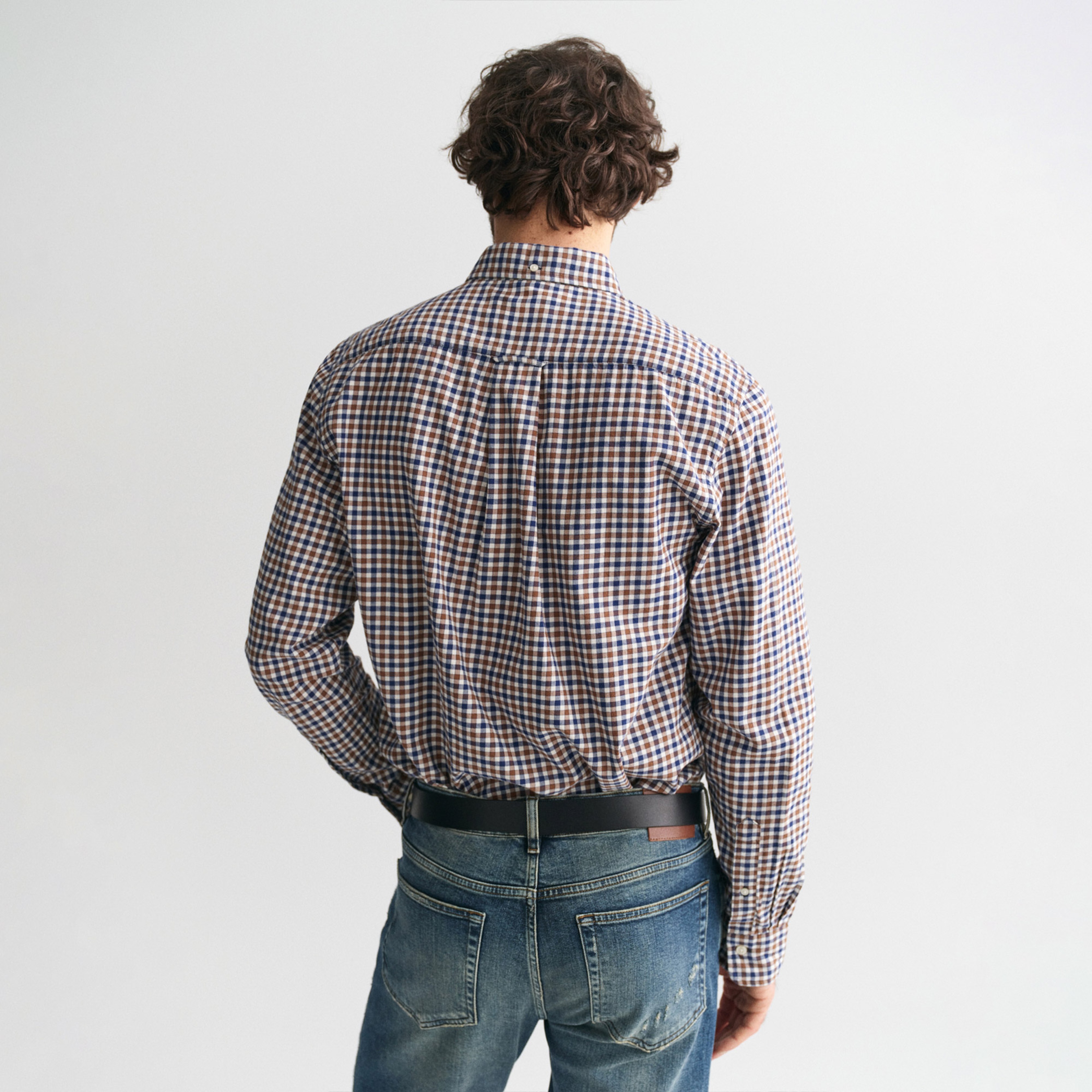 GANT Erkek Kahverengi Regular Fit Düğmeli Yaka Kareli Gömlek