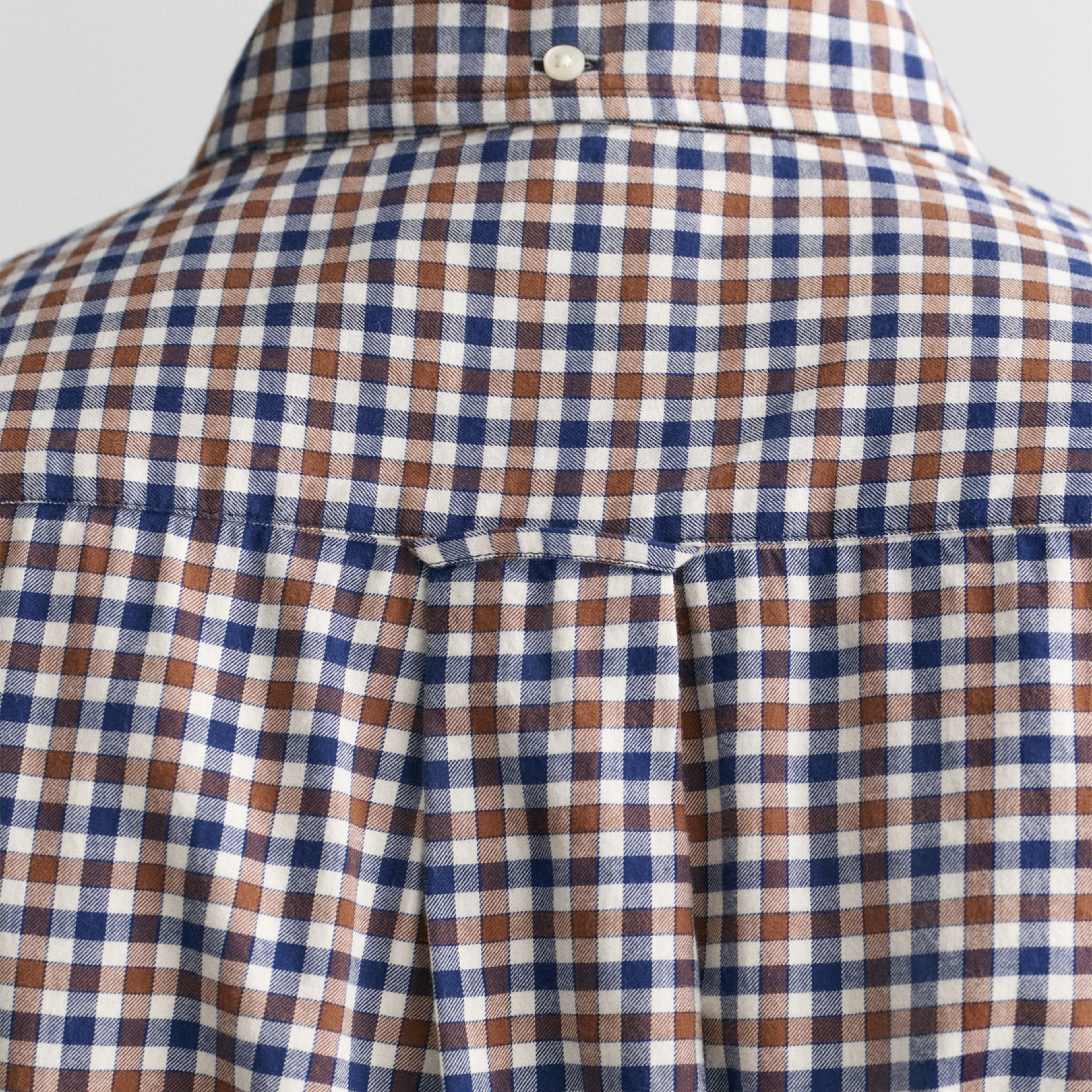 GANT Erkek Kahverengi Regular Fit Düğmeli Yaka Kareli Gömlek
