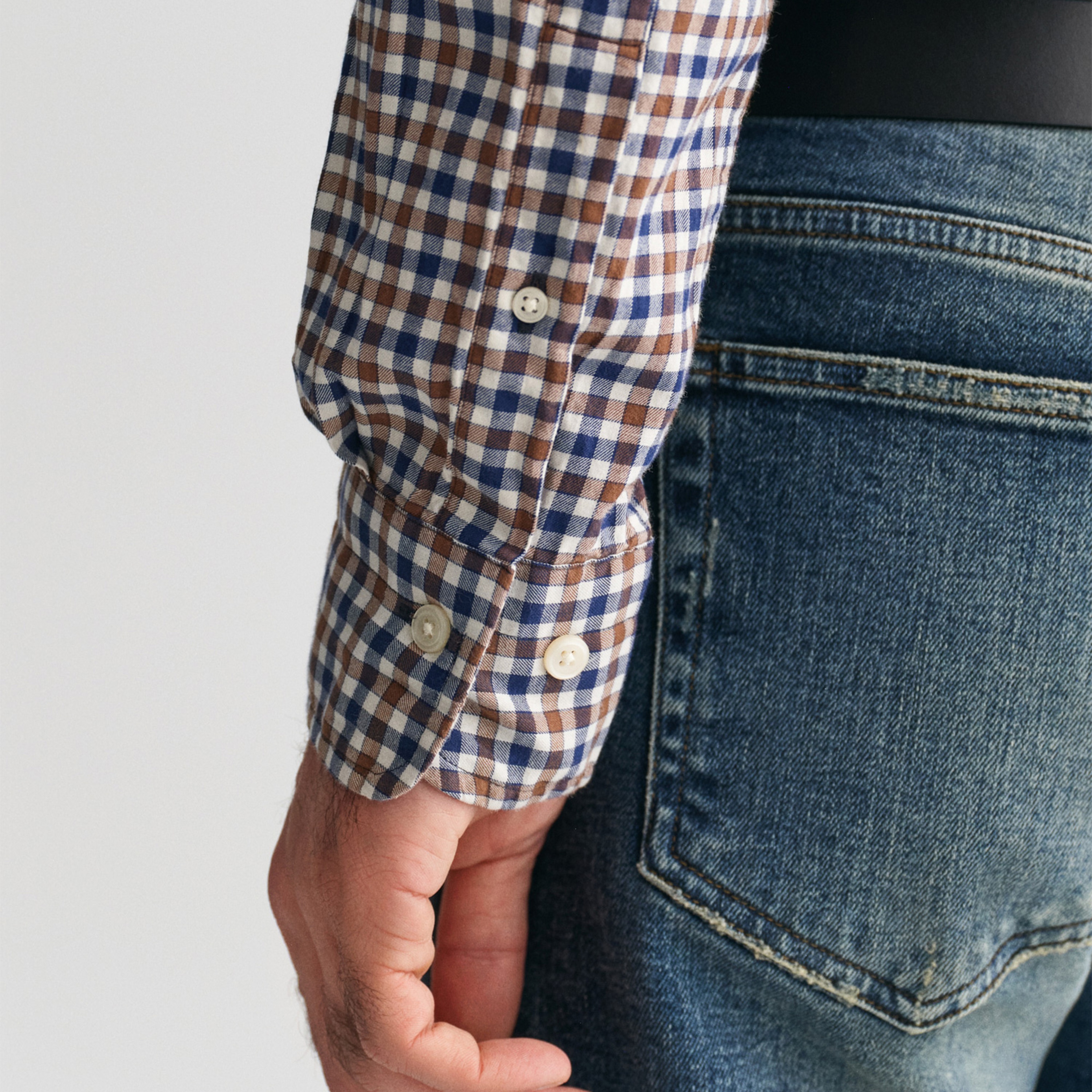 GANT Erkek Kahverengi Regular Fit Düğmeli Yaka Kareli Gömlek