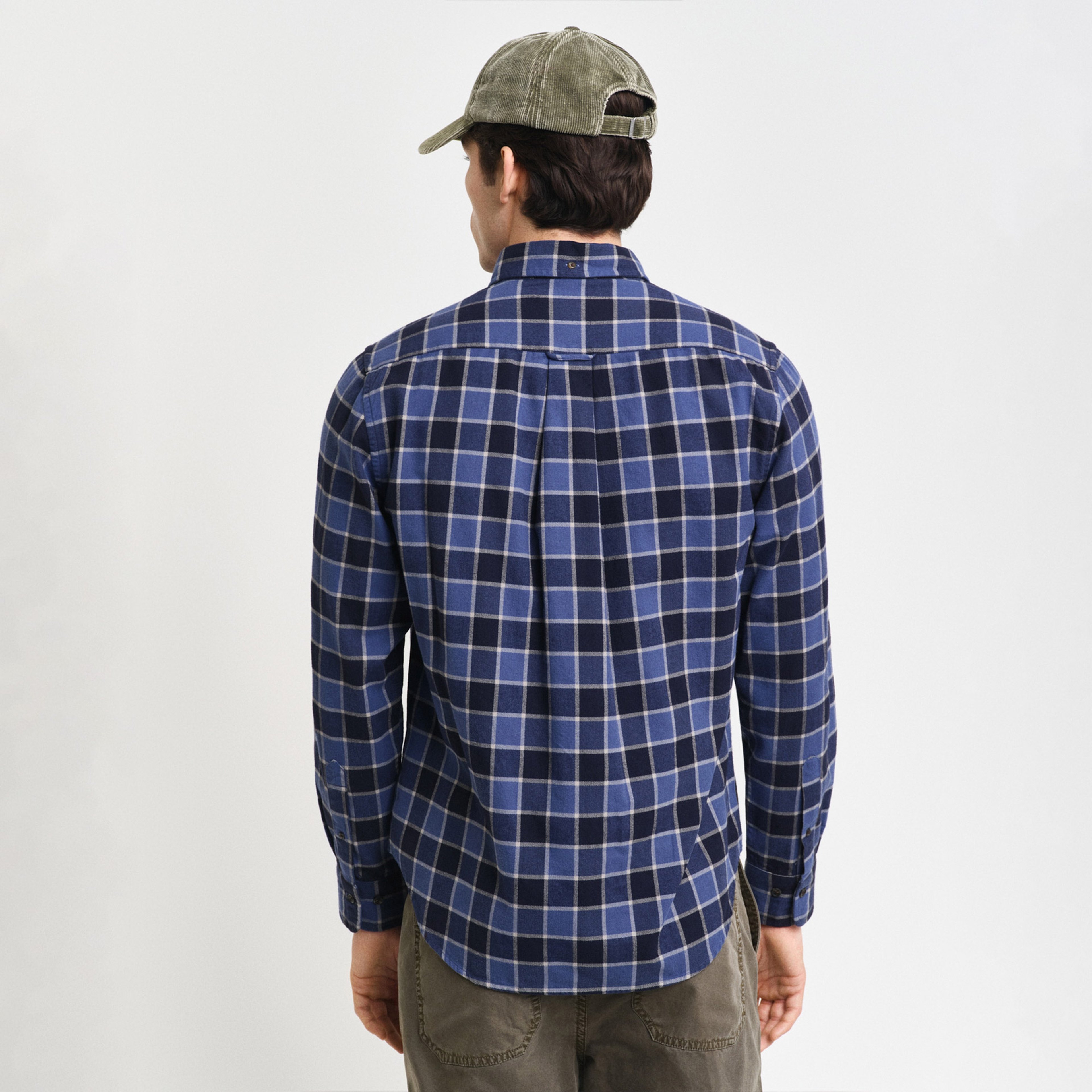 GANT Erkek Lacivert Regular Fit Düğmeli Yaka Kareli Gömlek