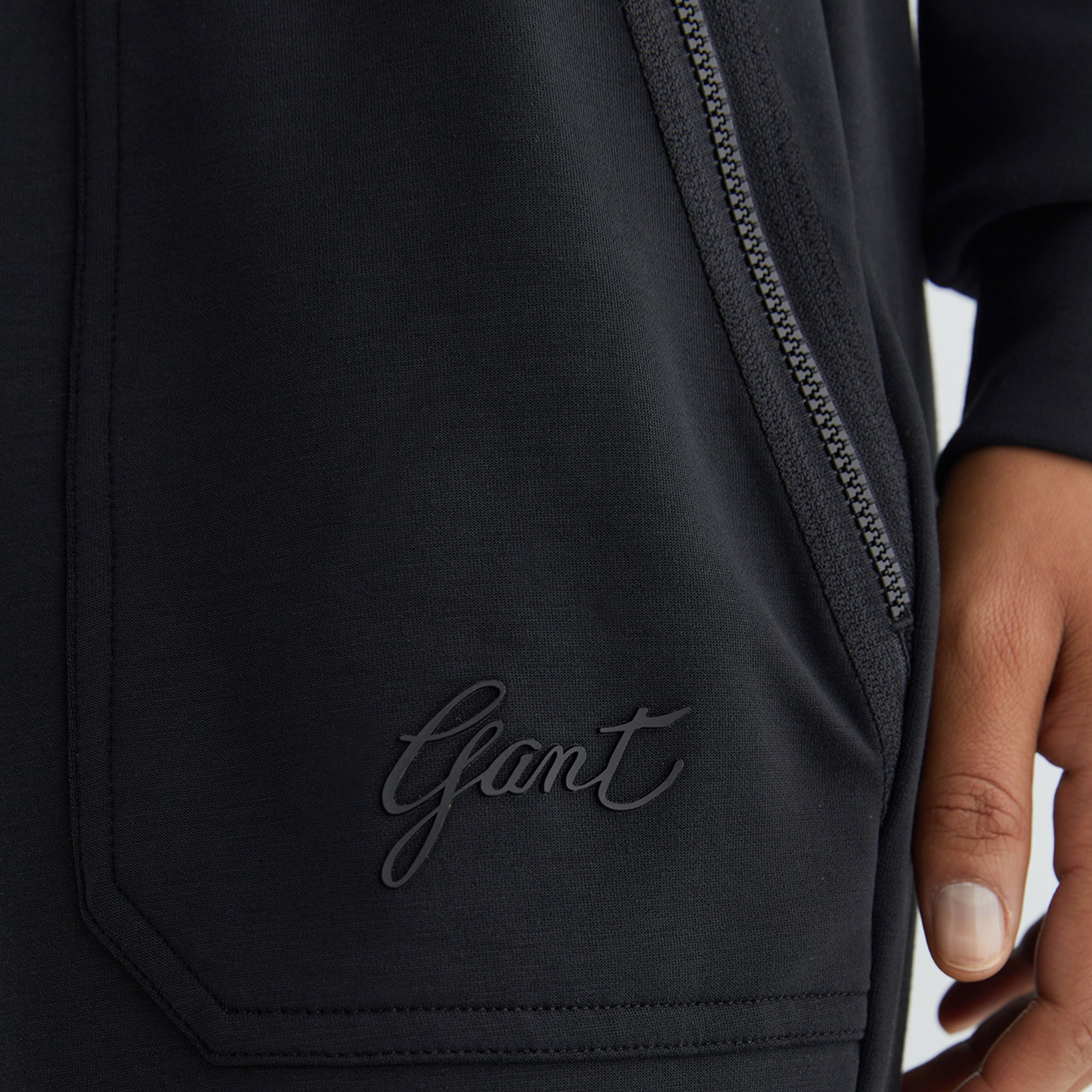 GANT Kadın Siyah Regular Fit Logolu Eşofman Altı