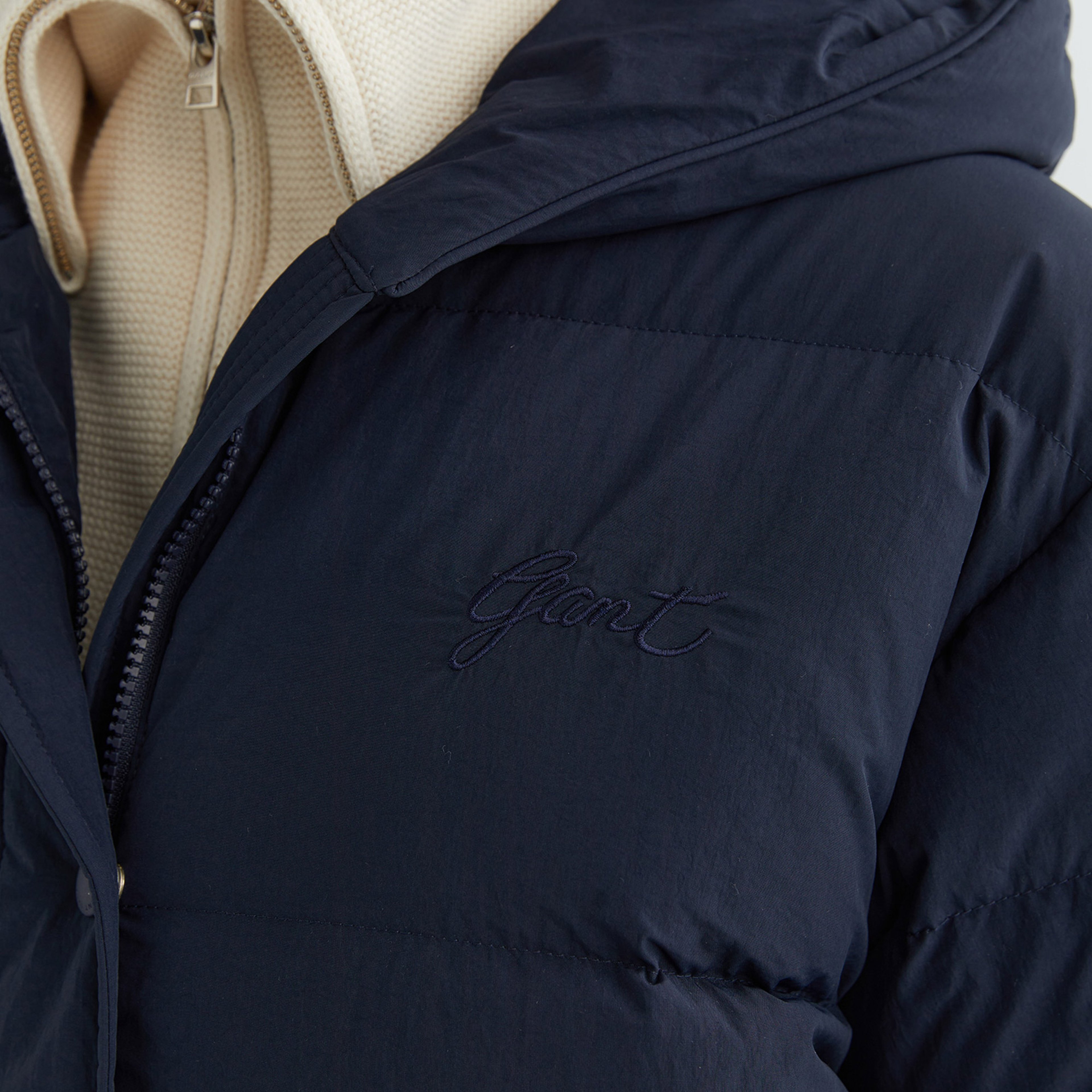 GANT Kadın Lacivert Kapüşonlu Kapitone Mont