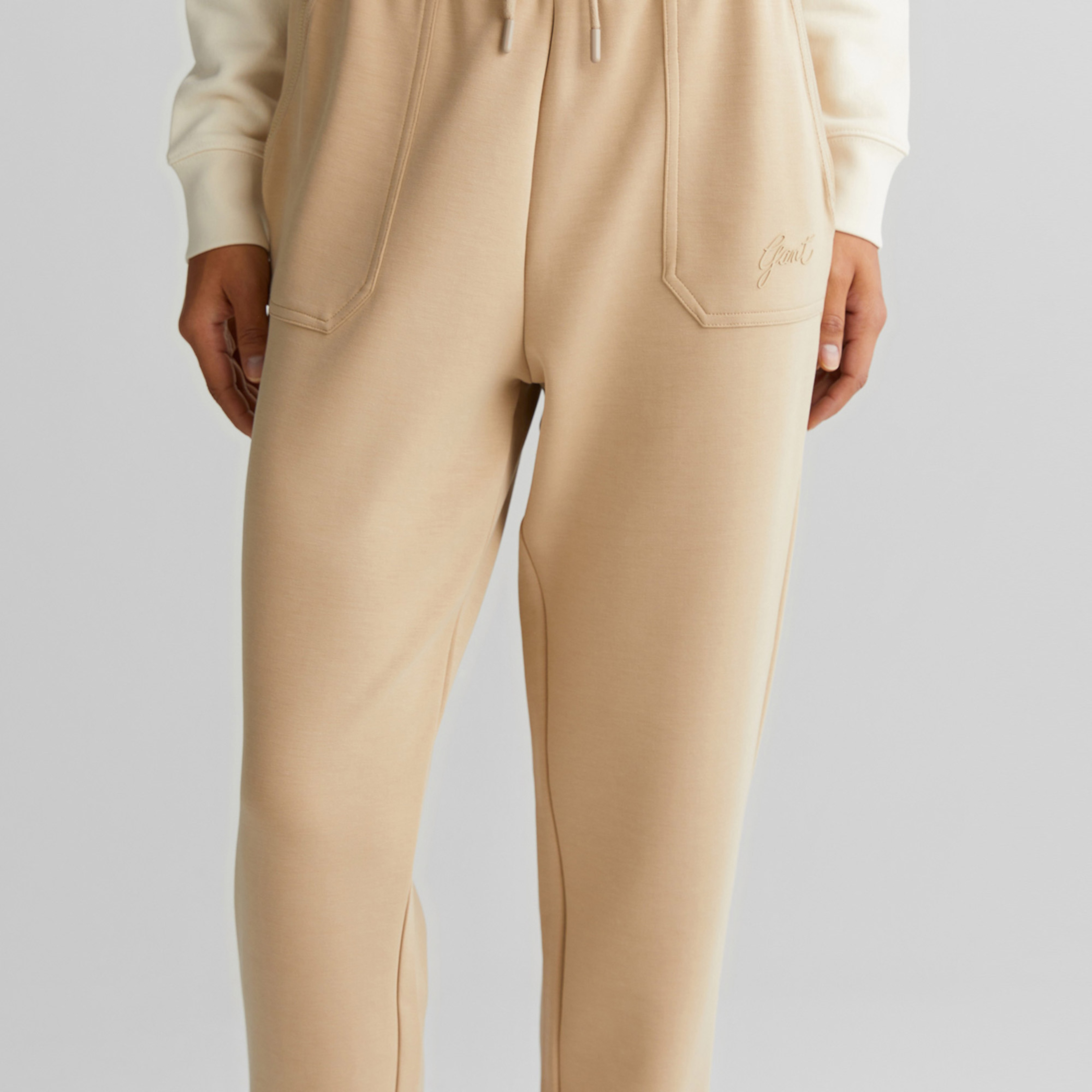 GANT Kadın Bej Regular Fit Logolu Eşofman Altı