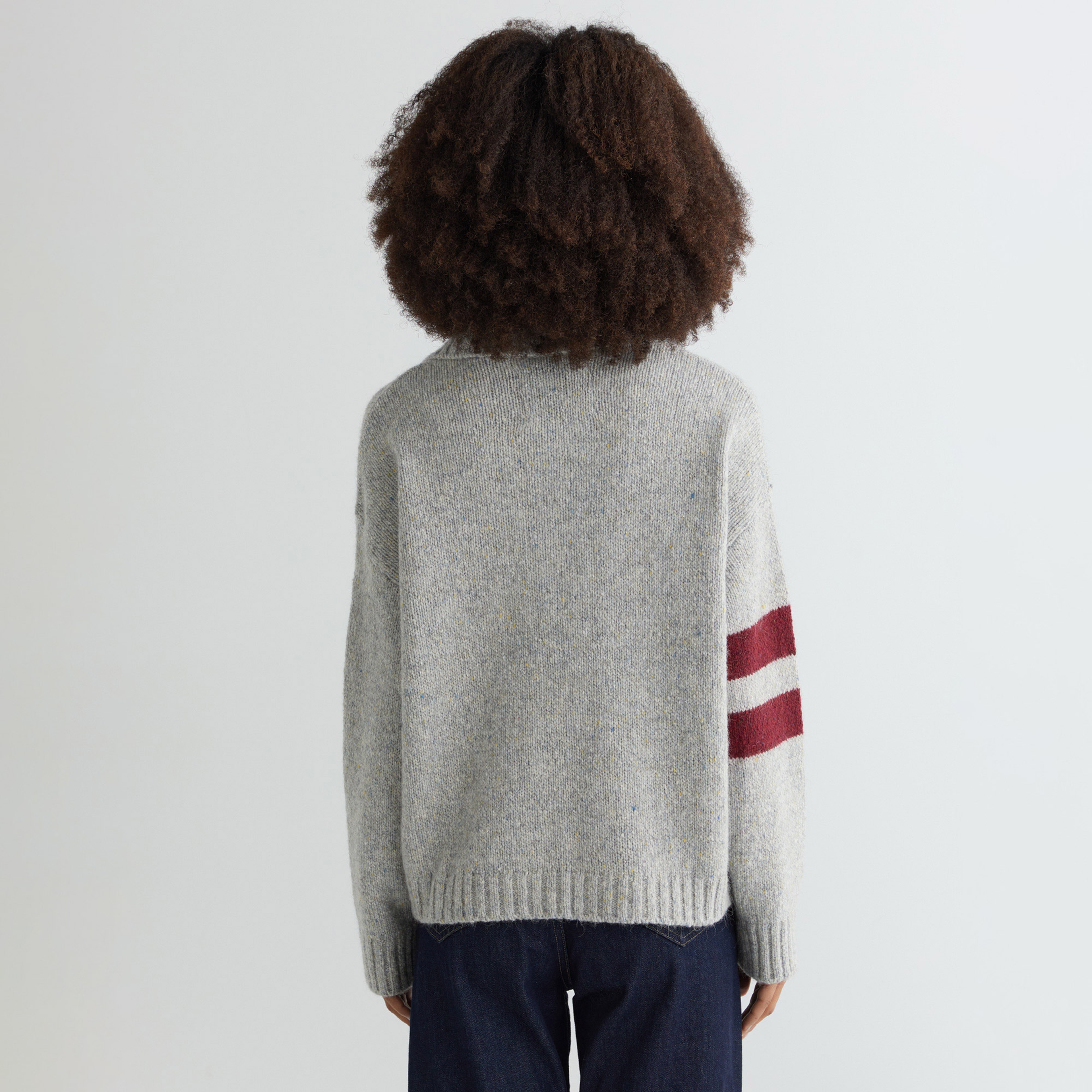 GANT Kadın Gri Oversize Fit Gömlek Yaka Logolu Kazak