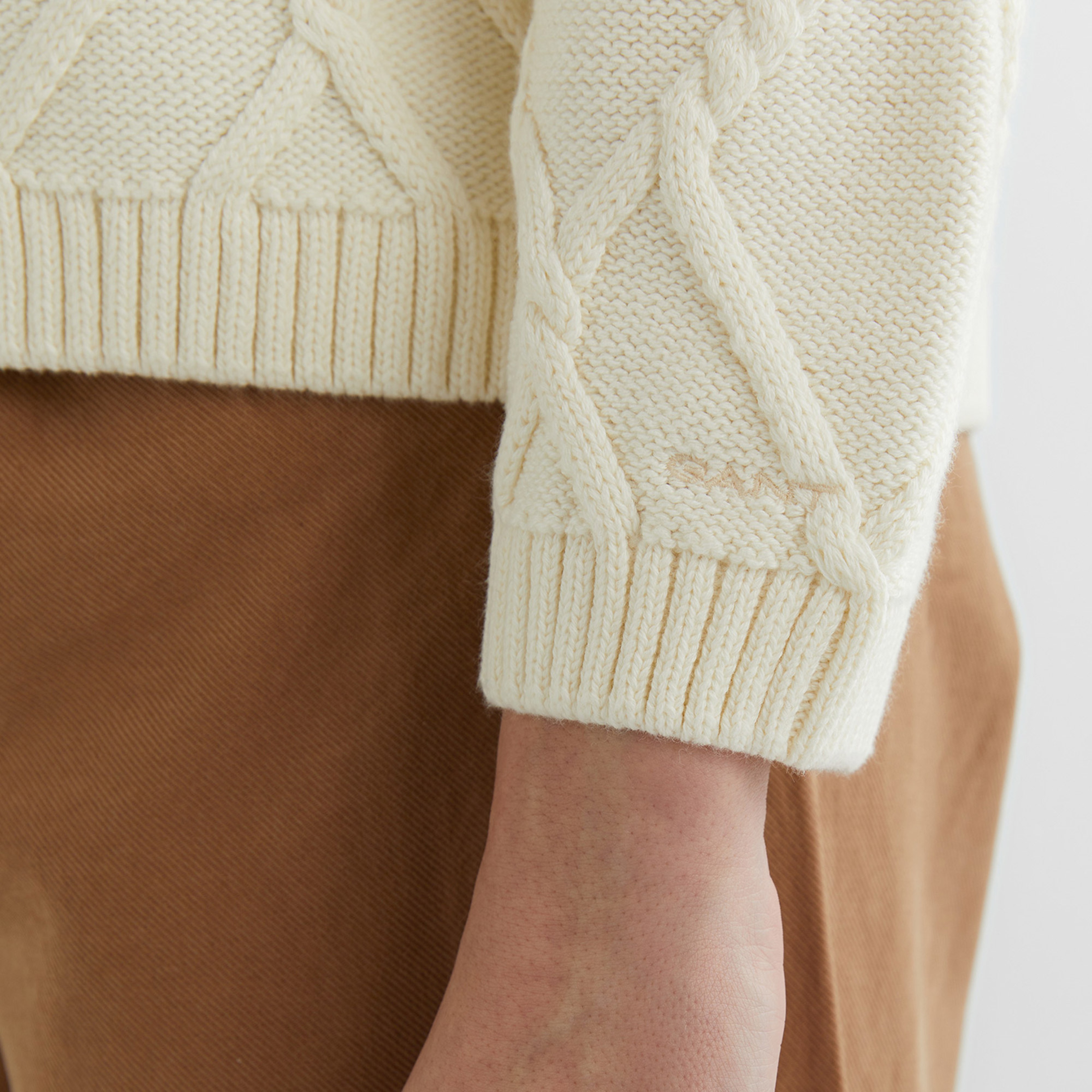 GANT Kadın Krem Relaxed Fit Bisiklet Yaka Kazak