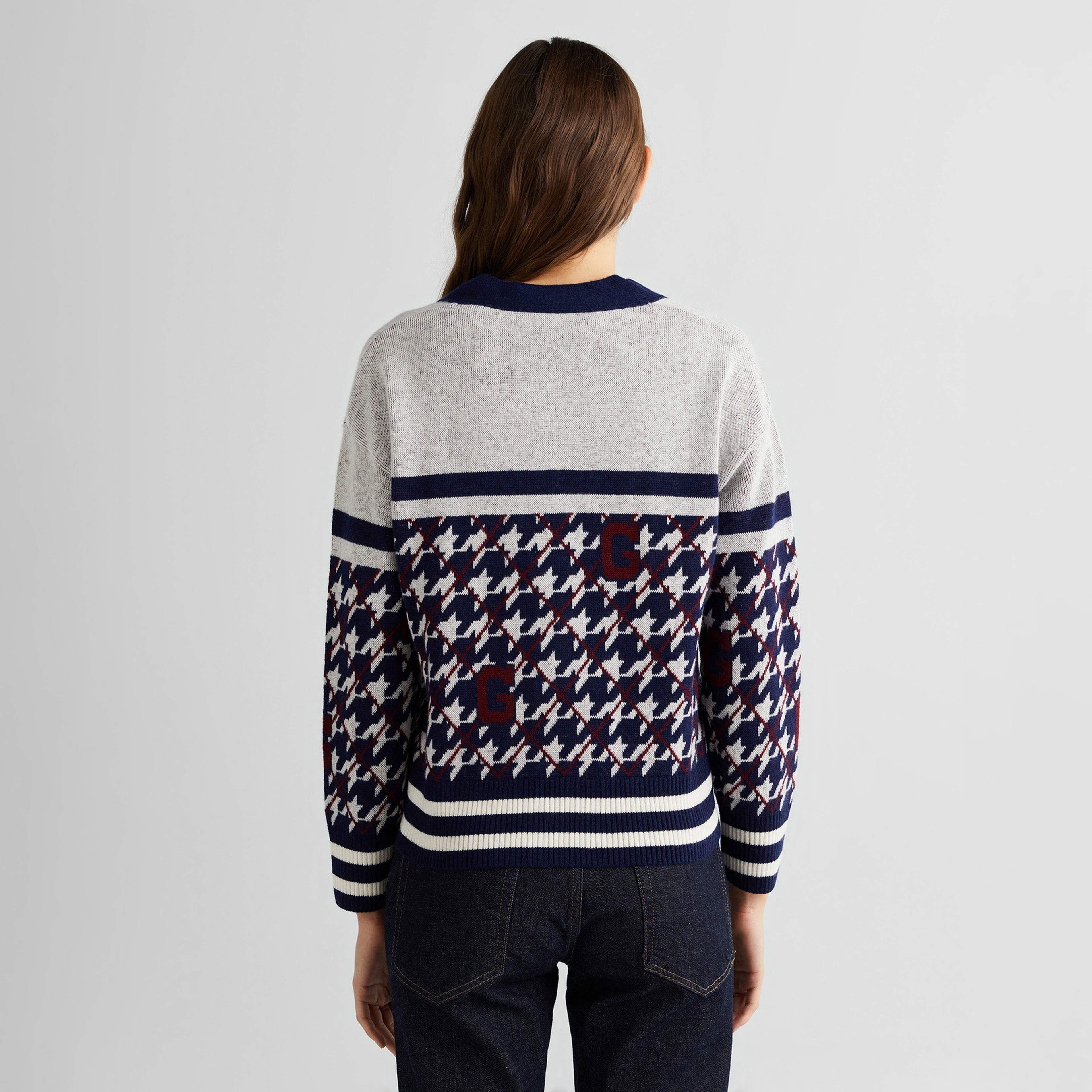 GANT Kadın Lacivert Relaxed Fit V Yaka Logolu Hırka
