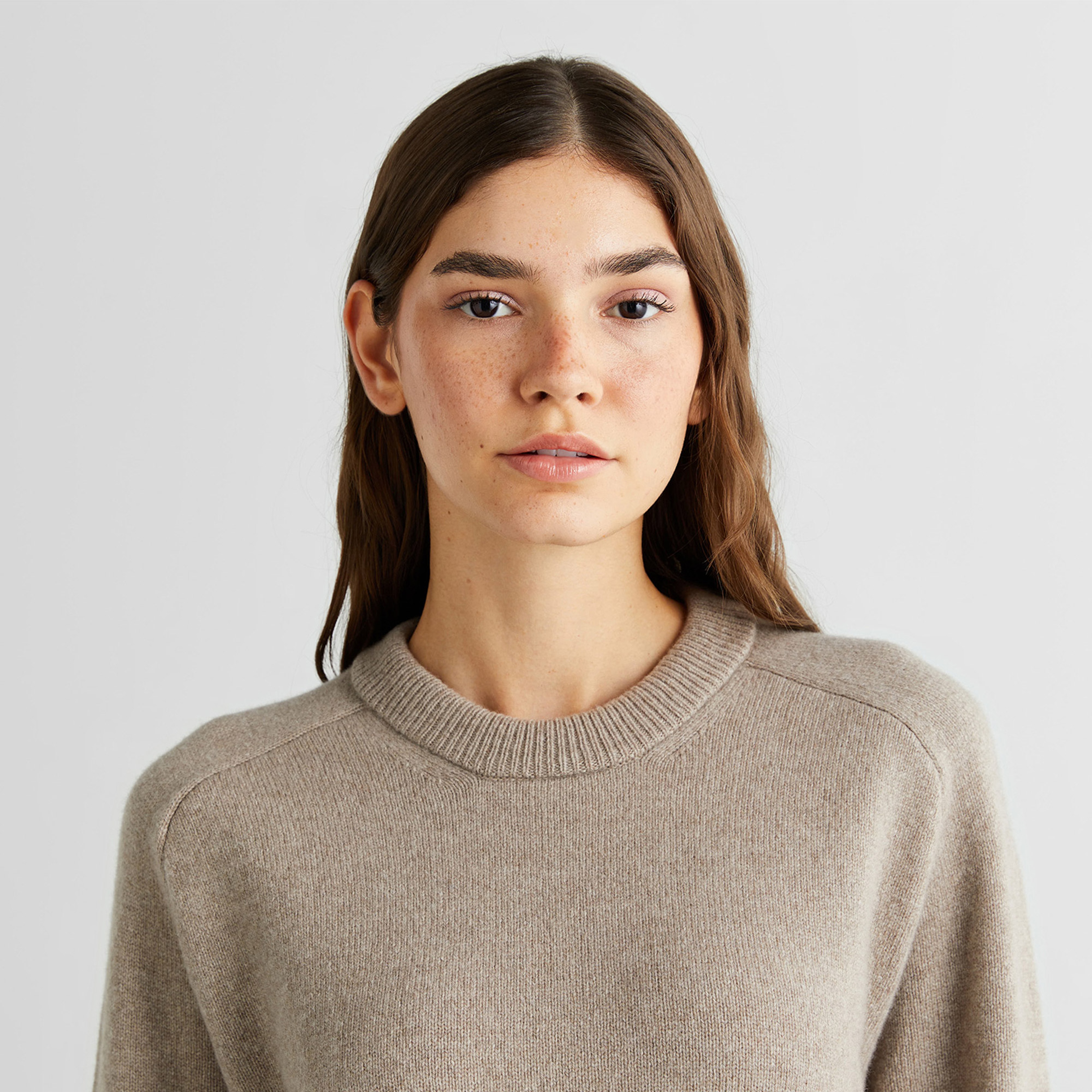 GANT Kadın Bej Relaxed Fit Bisiklet Yaka Kazak