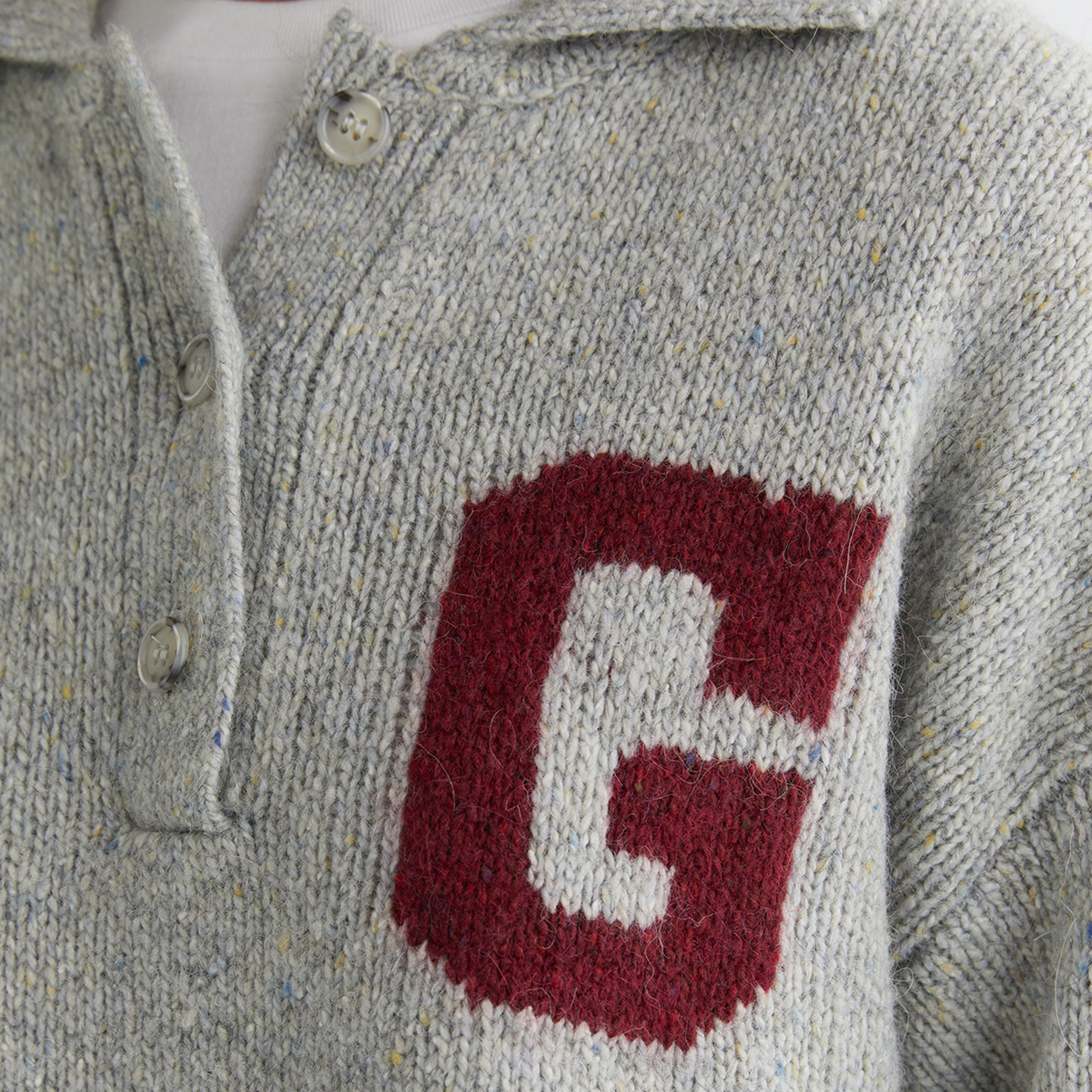 GANT Kadın Gri Oversize Fit Gömlek Yaka Logolu Kazak