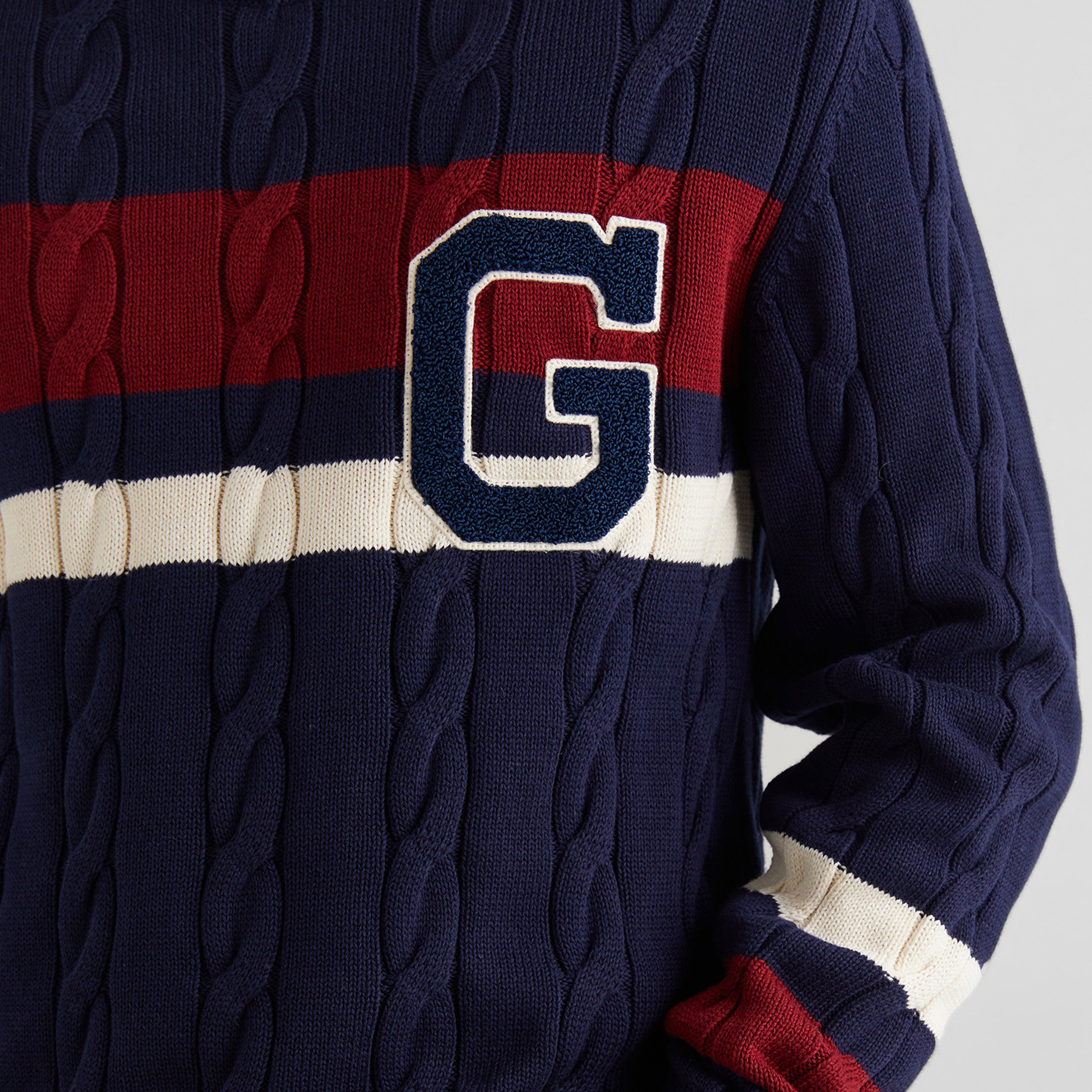 GANT Erkek Lacivert Relaxed Fit Bisiklet Yaka Renk Bloklu Kazak