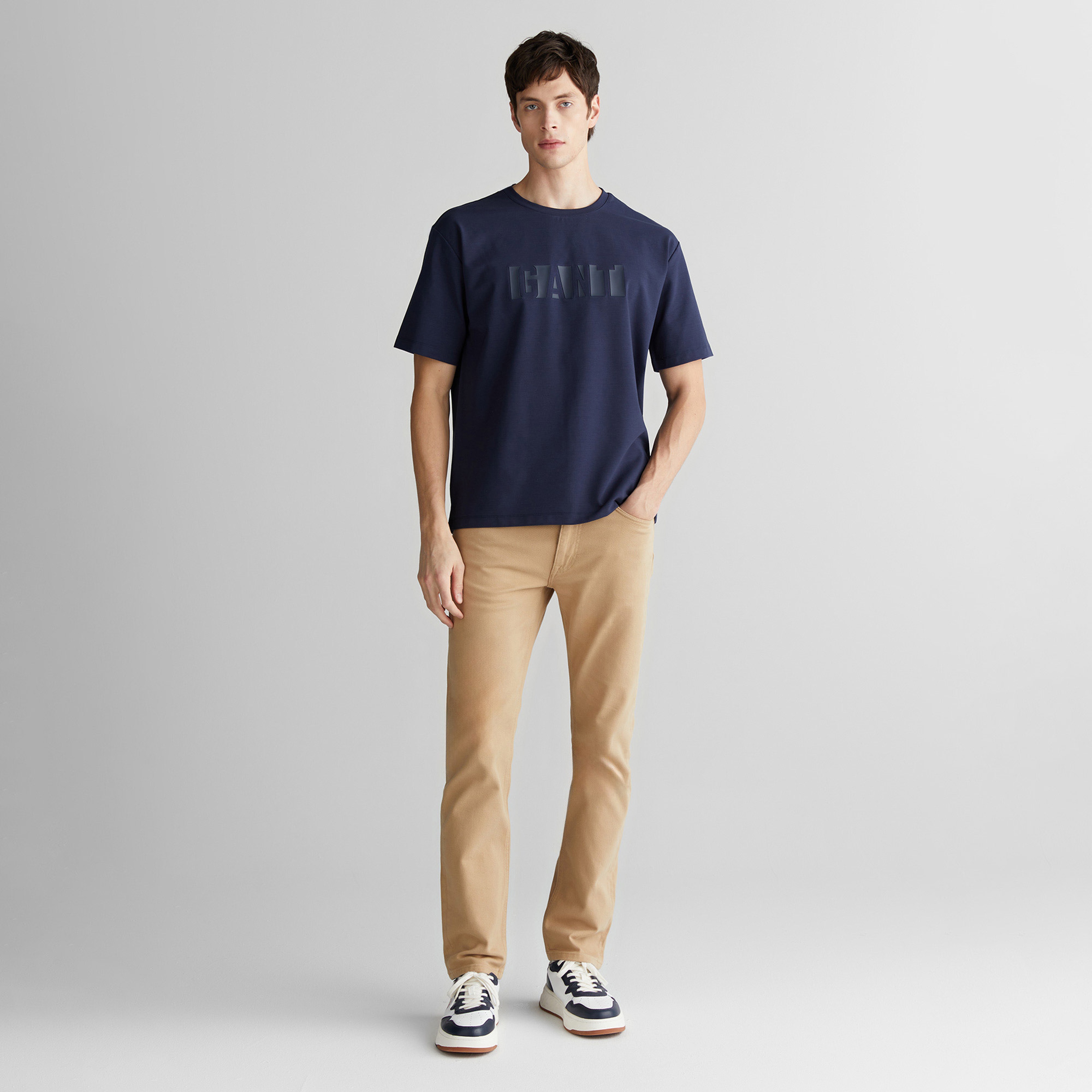 GANT Erkek Lacivert Regular Fit Bisiklet Yaka Logolu T-Shirt