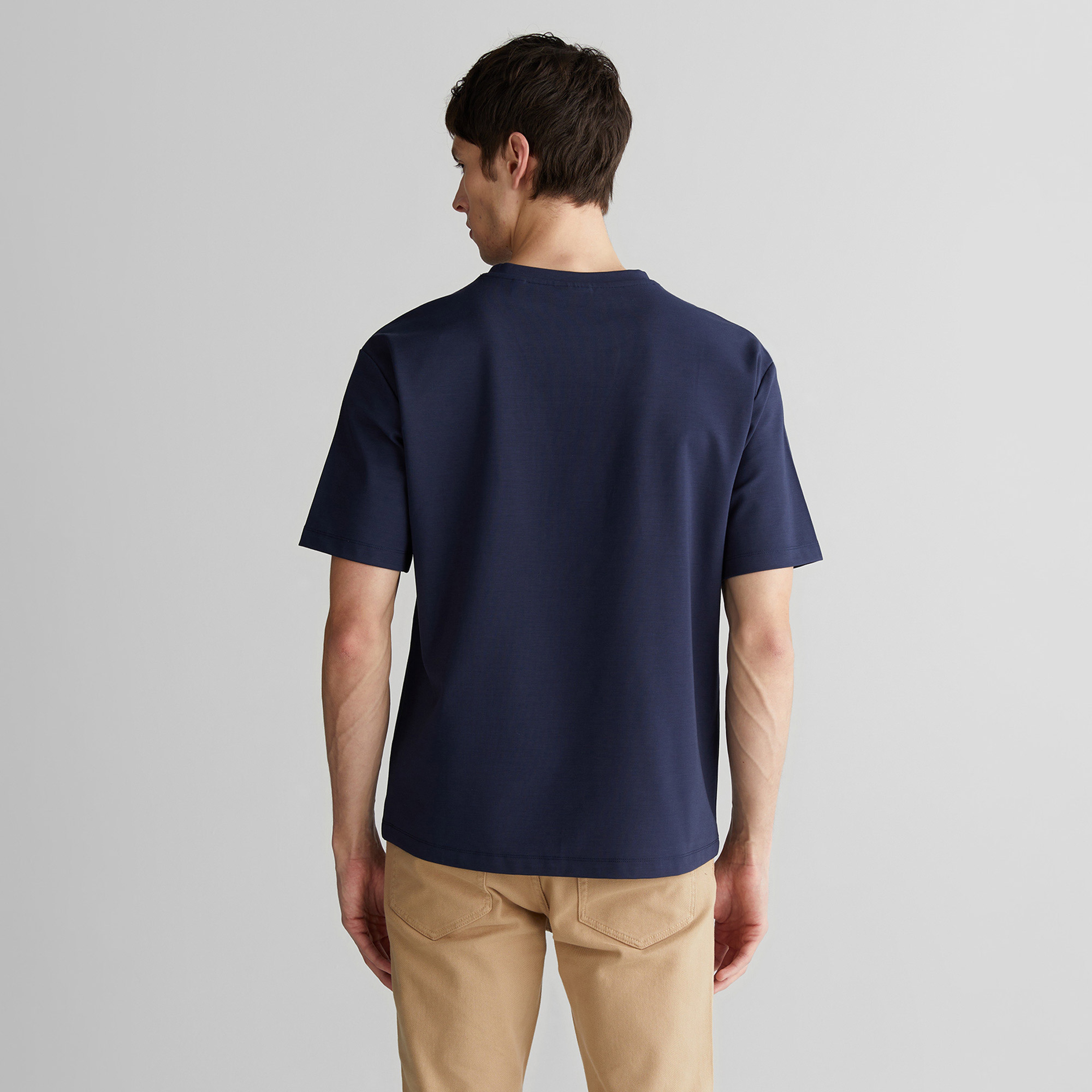 GANT Erkek Lacivert Regular Fit Bisiklet Yaka Logolu T-Shirt