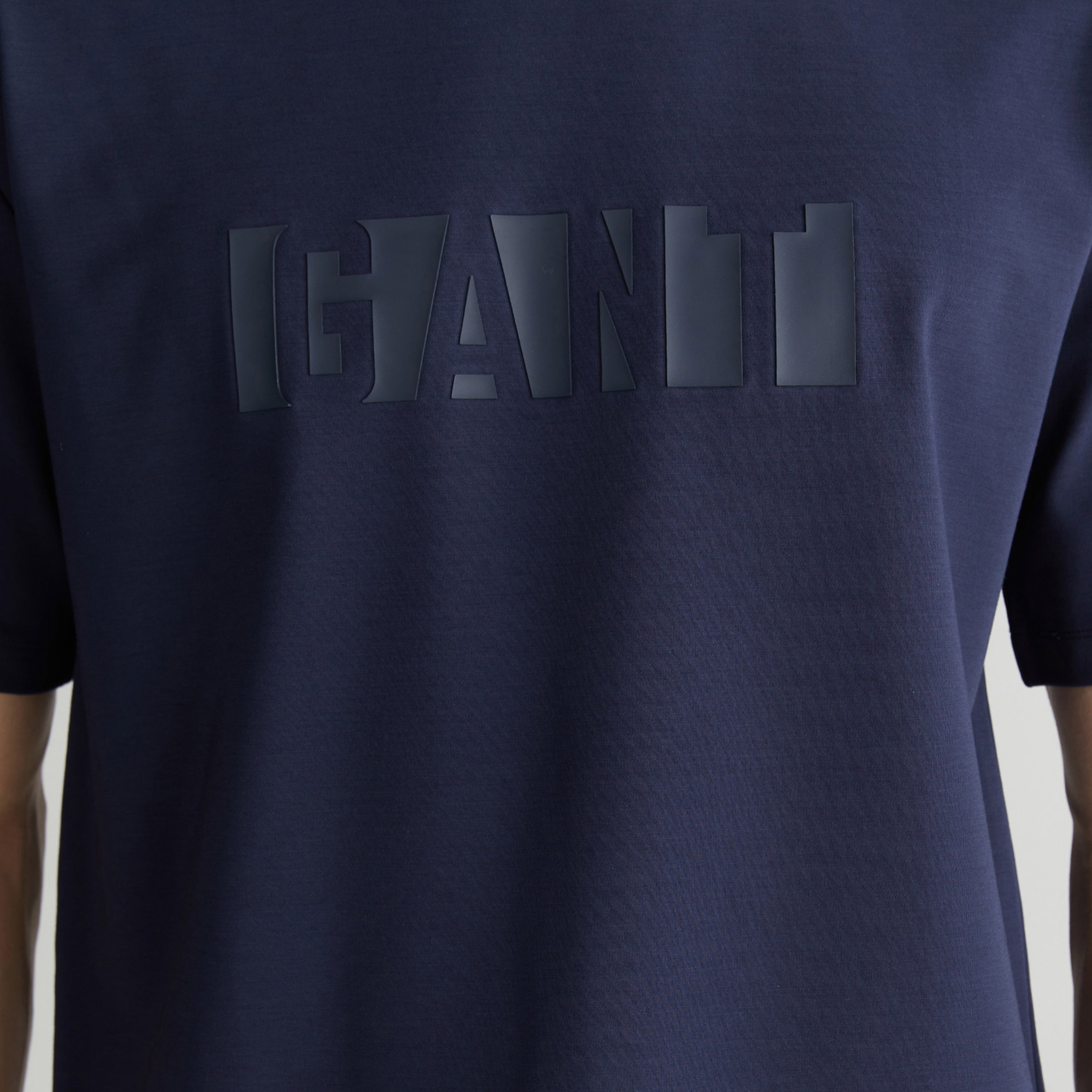 GANT Erkek Lacivert Regular Fit Bisiklet Yaka Logolu T-Shirt