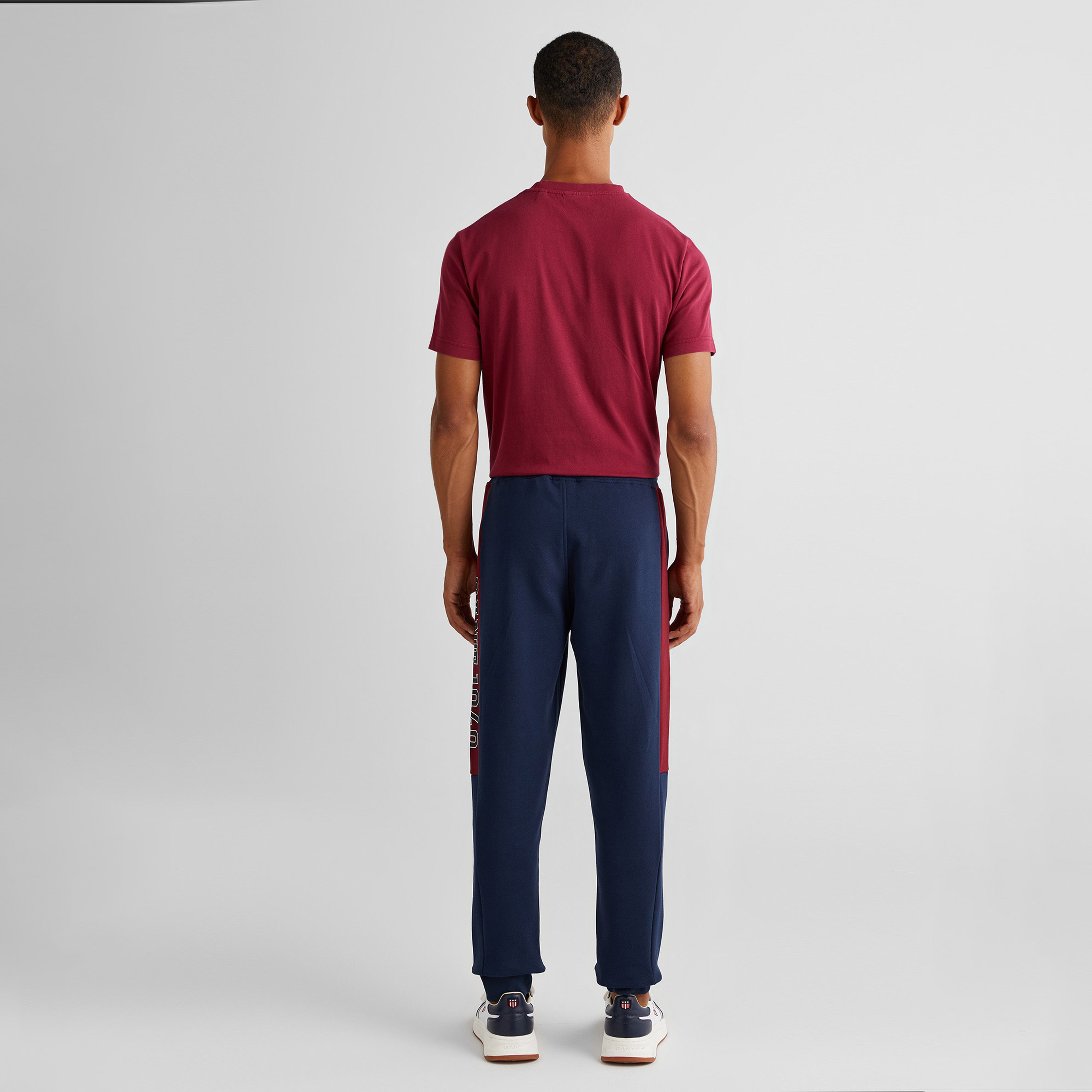 GANT Erkek Lacivert Regular Fit Logolu Eşofman Altı