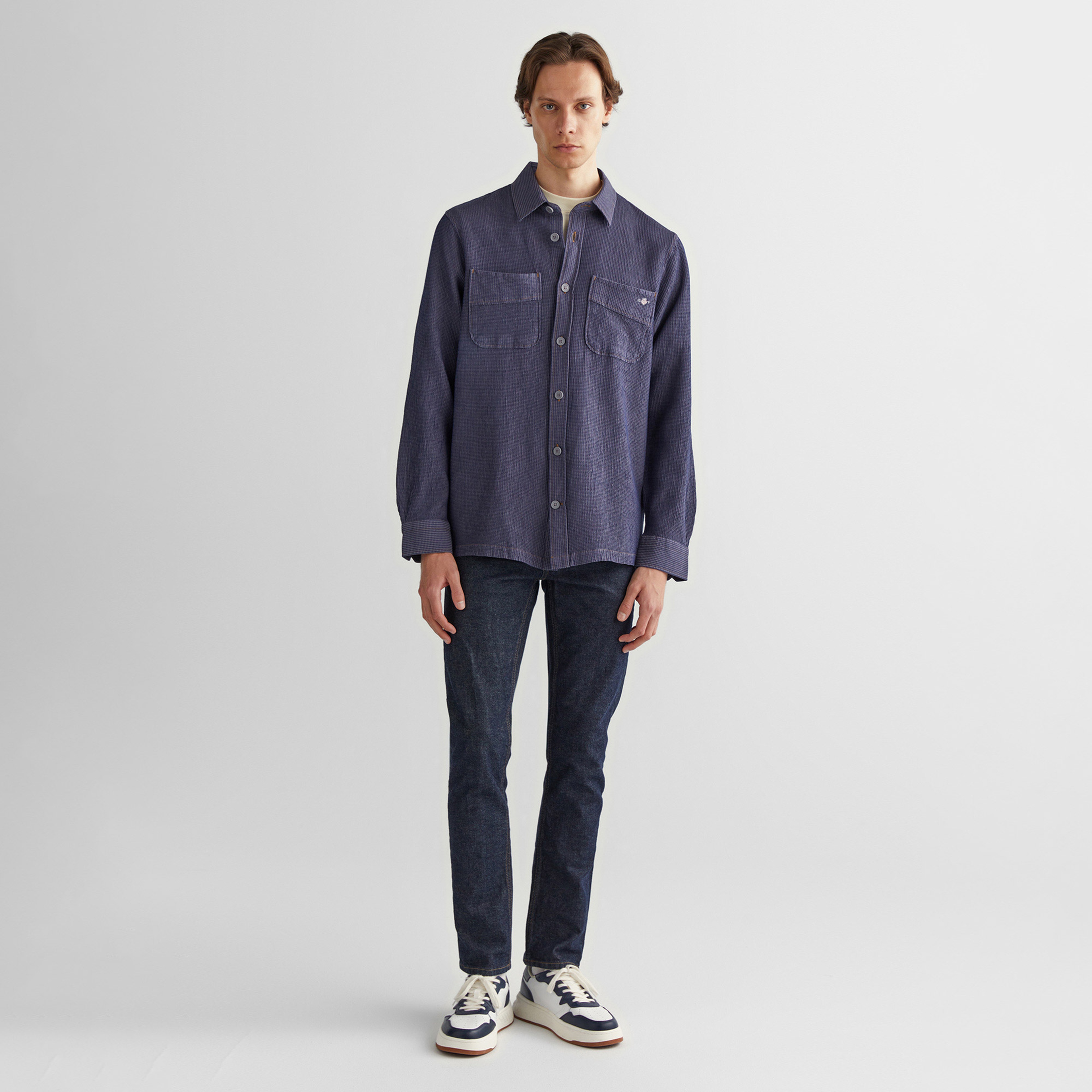 GANT Erkek Lacivert Oversize Fit Klaisk Yaka Gömlek