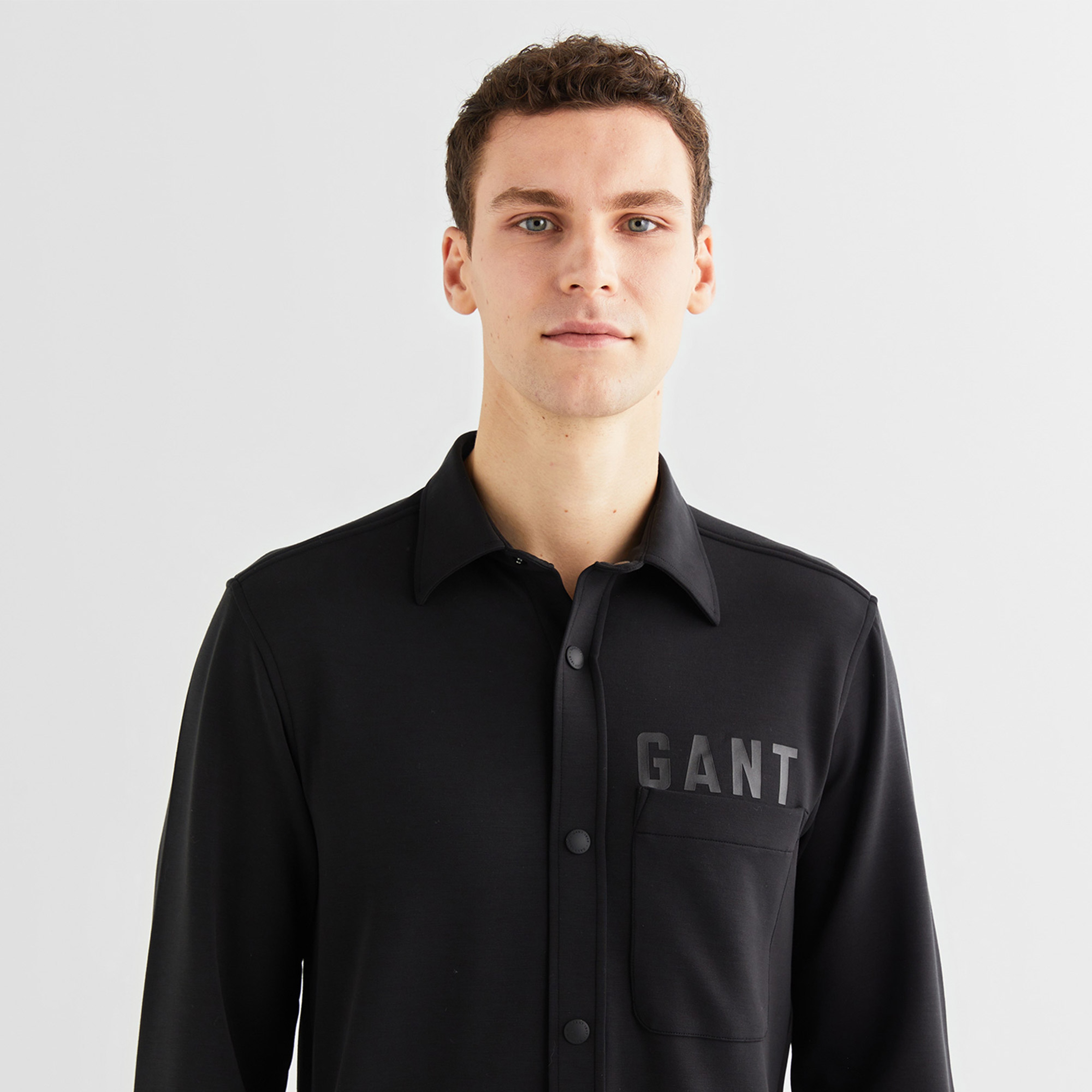GANT Erkek Siyah Regular Fit Gömlek Yaka Logolu Gömlek