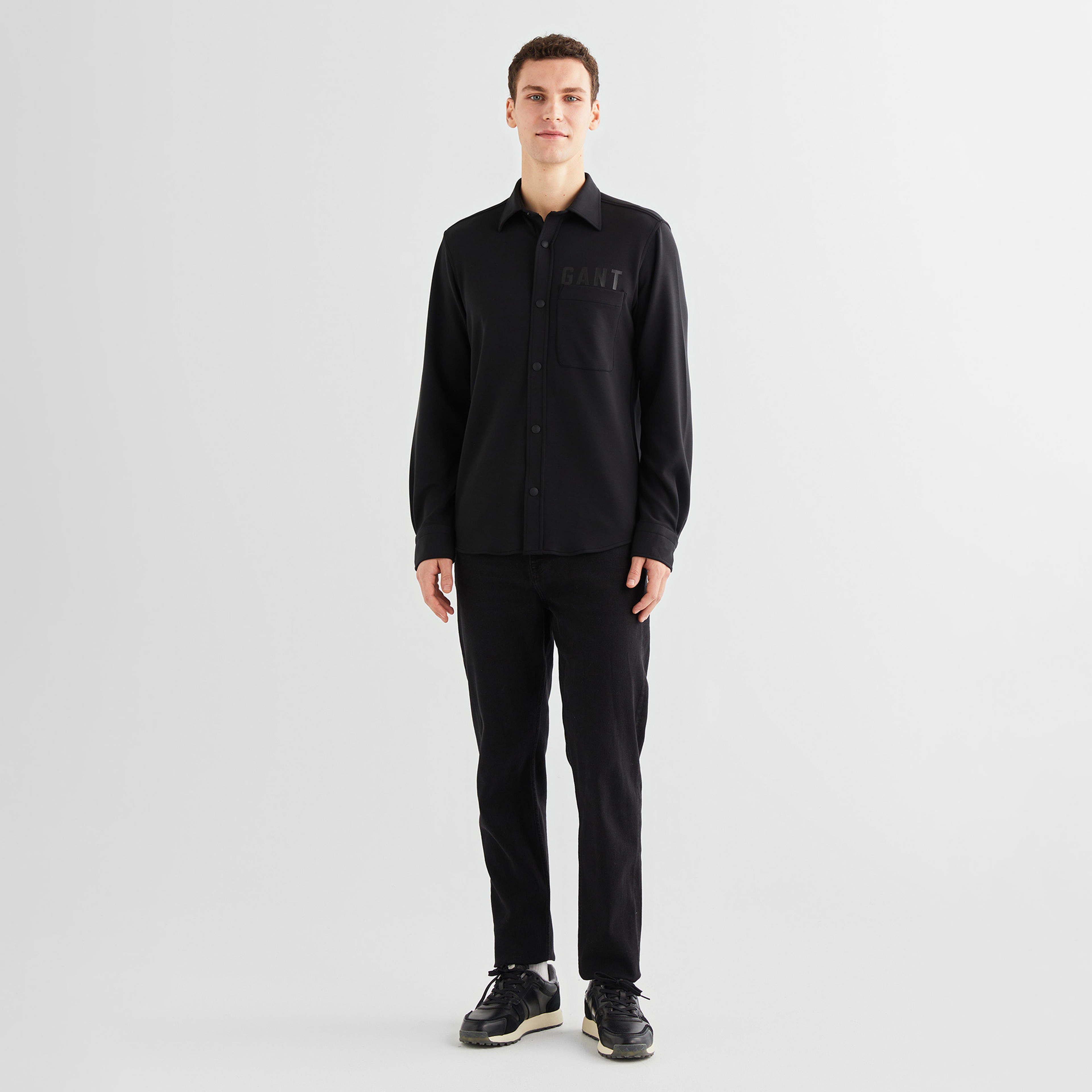 GANT Erkek Siyah Regular Fit Gömlek Yaka Logolu Gömlek