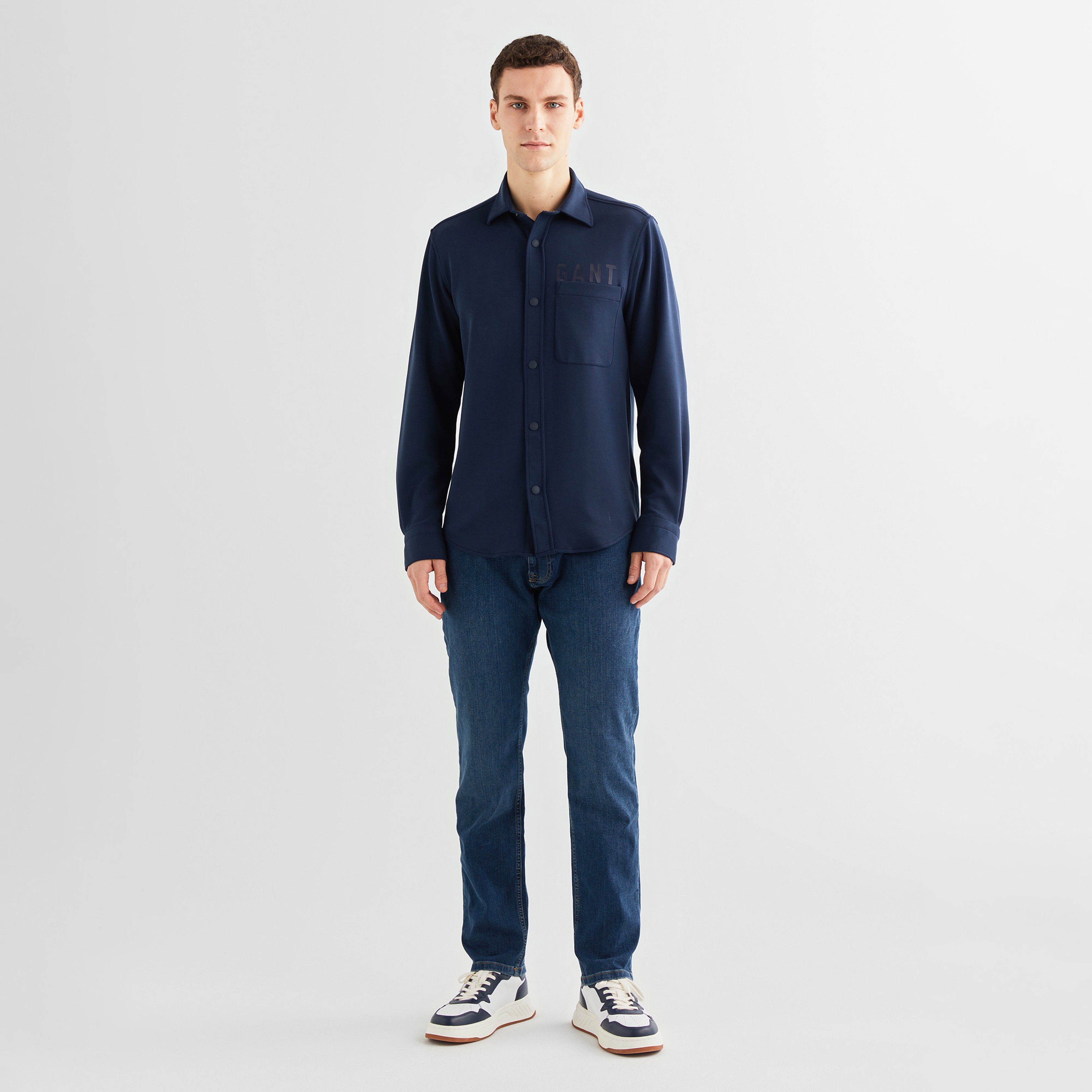 GANT Erkek Lacivert Regular Fit Gömlek Yaka Logolu Gömlek
