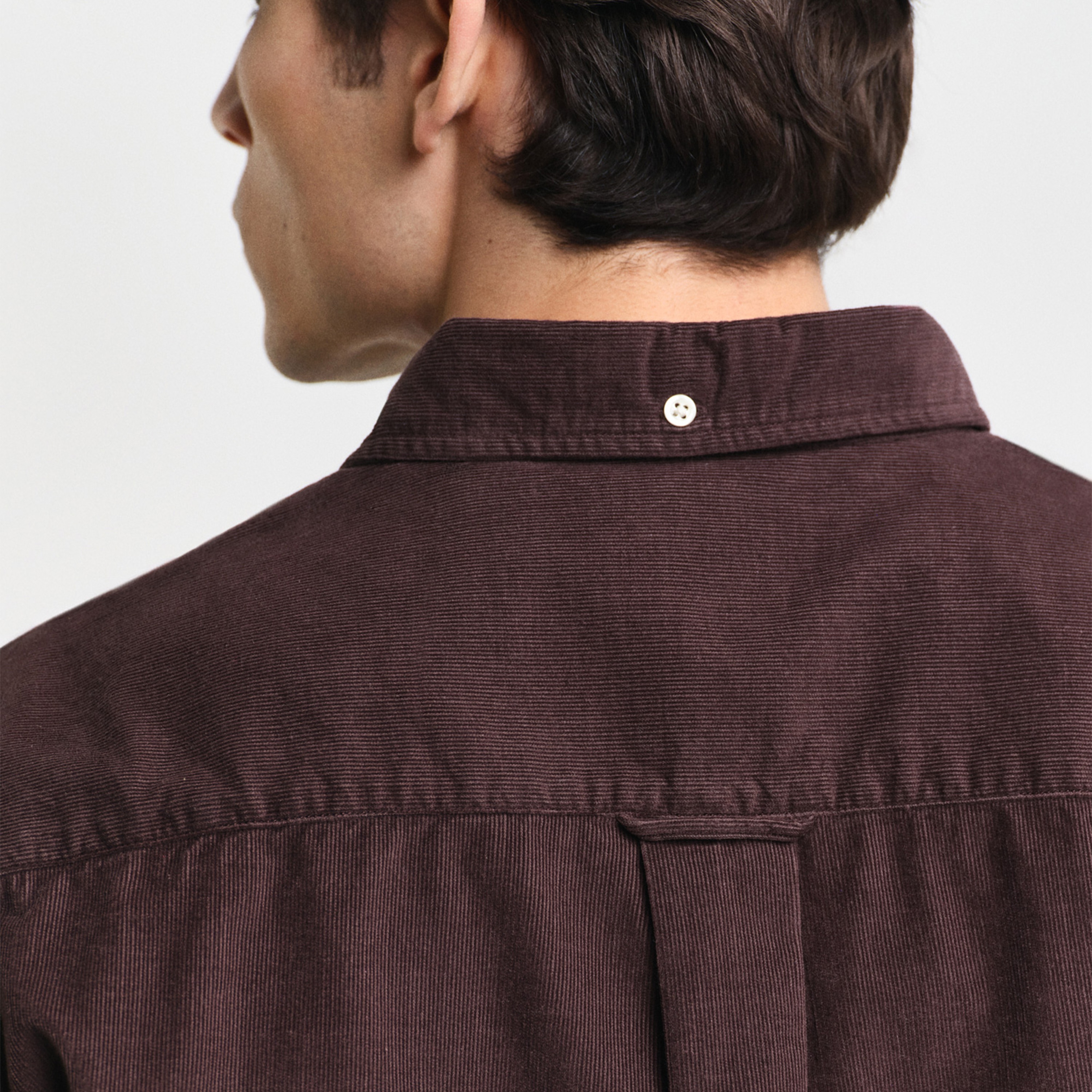 GANT Erkek Kahverengi Relaxed Fit Düğmeli Yaka Gömlek